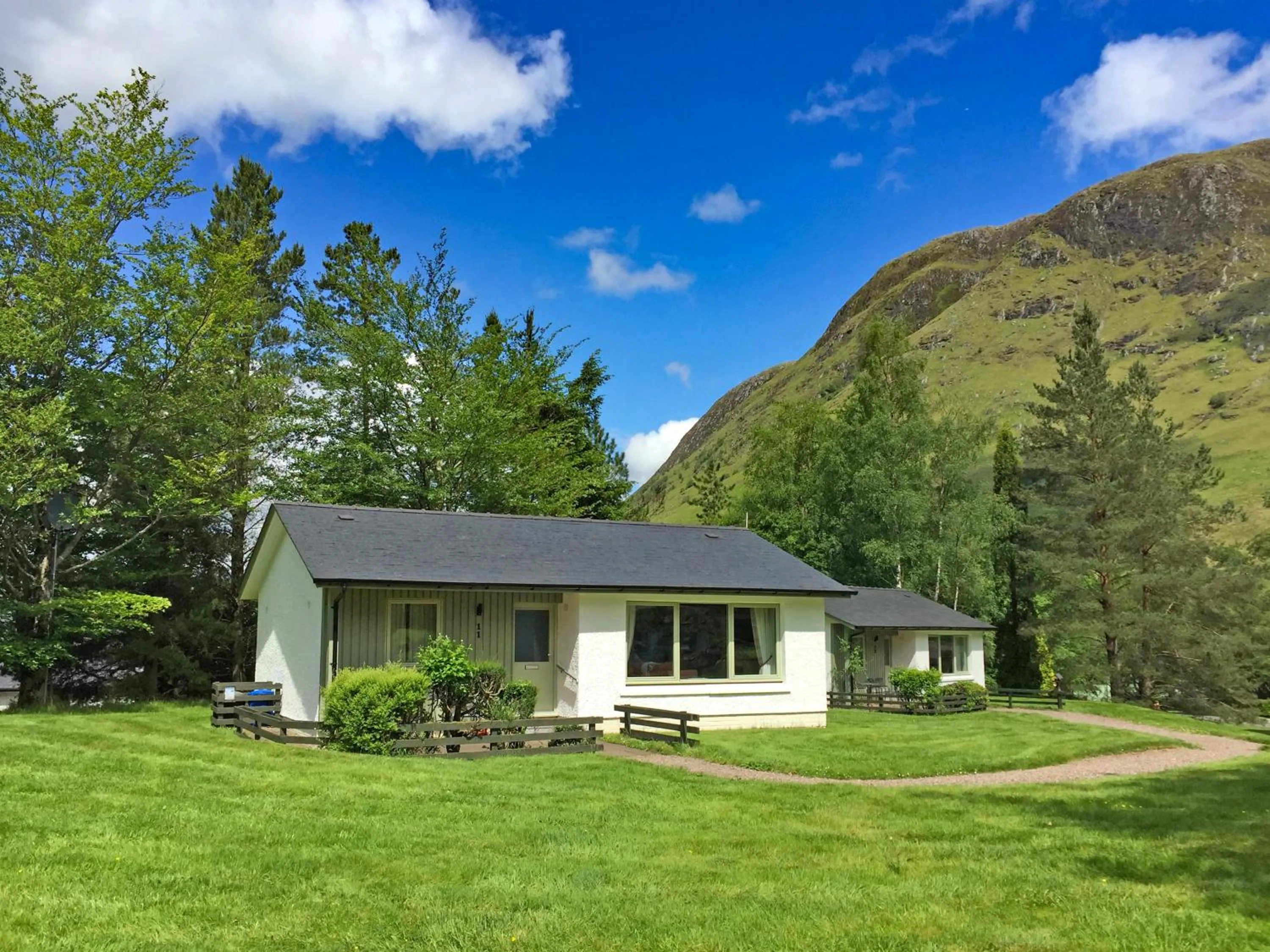 Property building in Glen Nevis Holidays