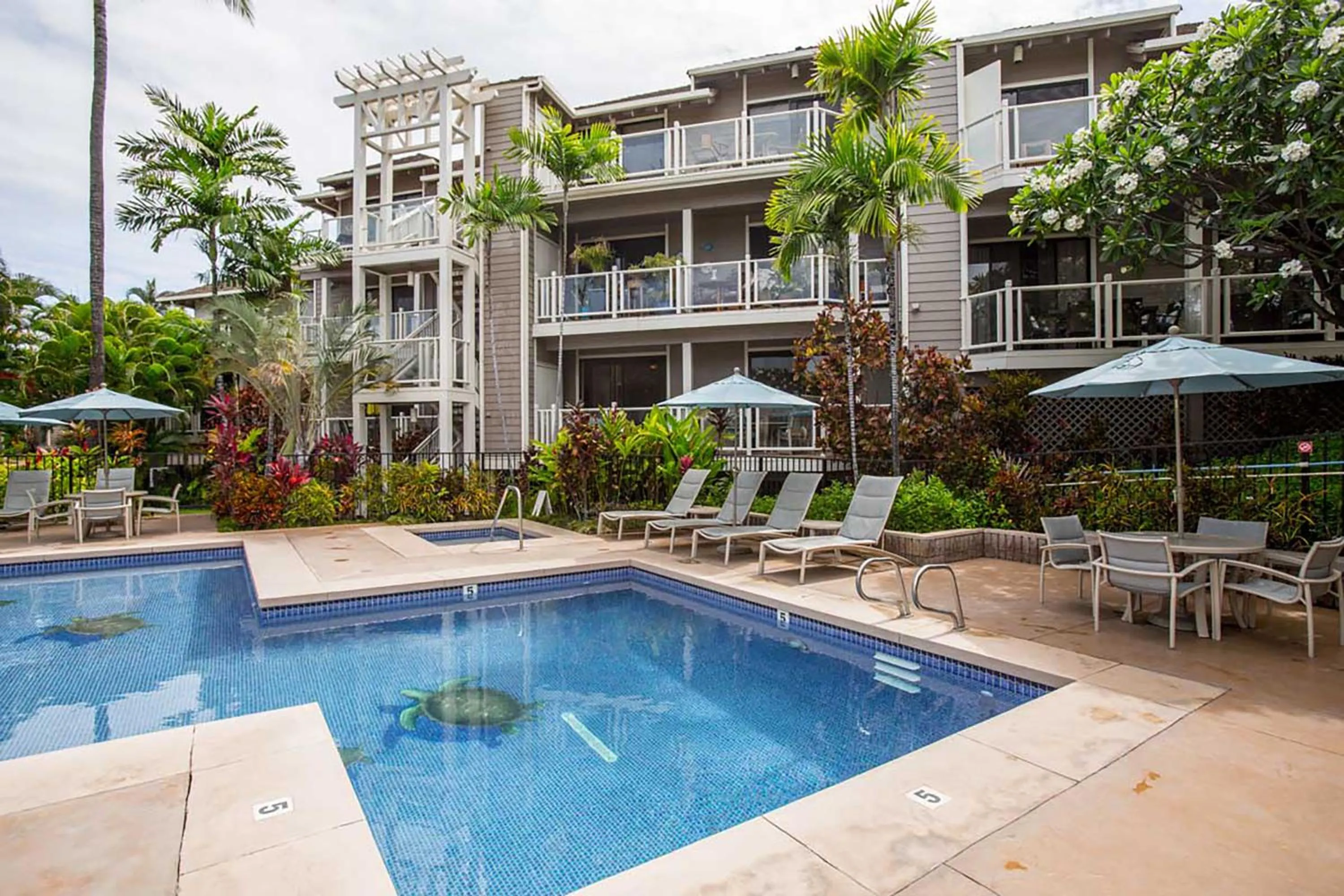 Swimming pool in Wailea Grand Champions Villas - CoralTree Residence Collection