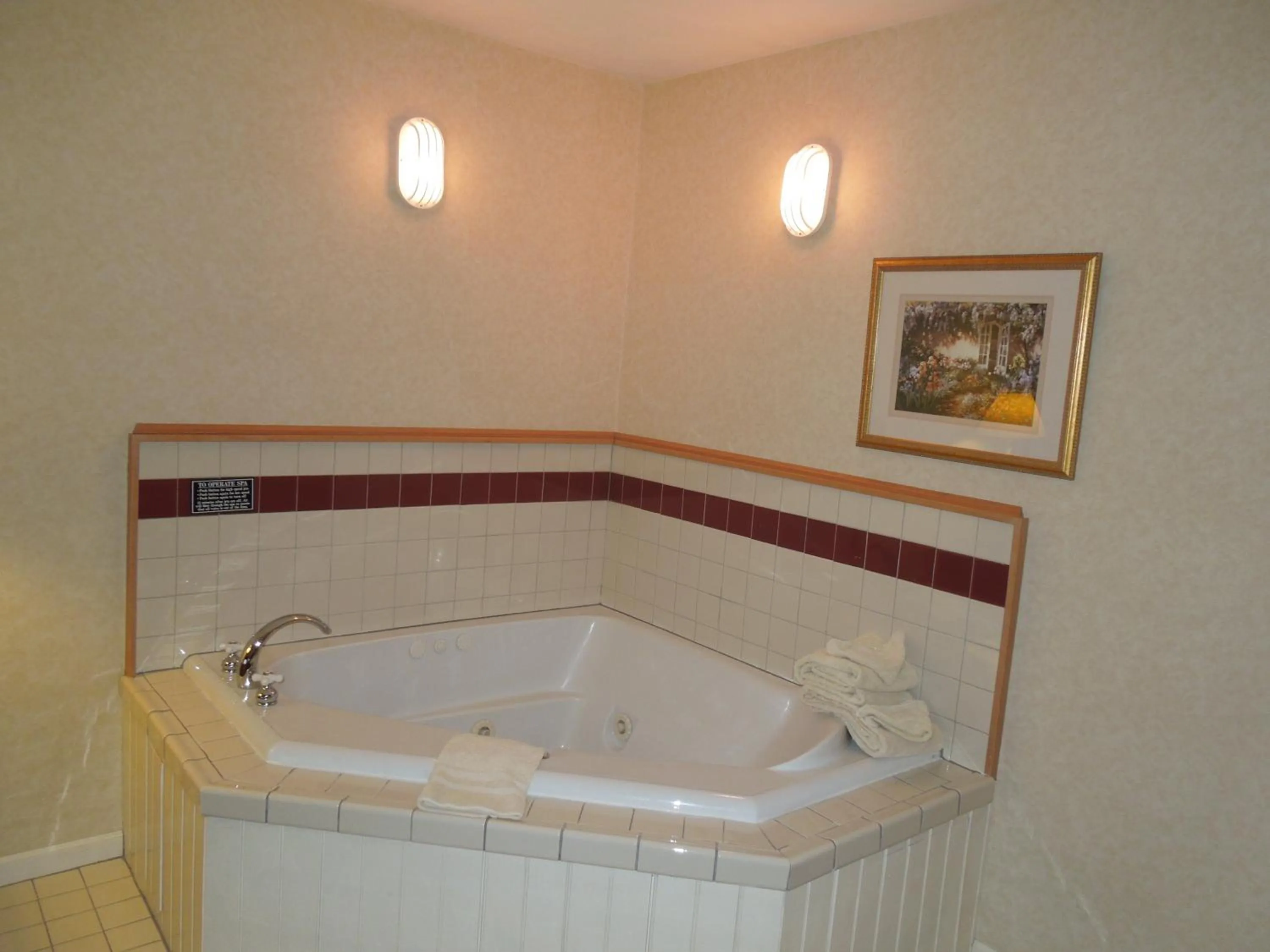 Bathroom in Eastern Slope Inn Resort