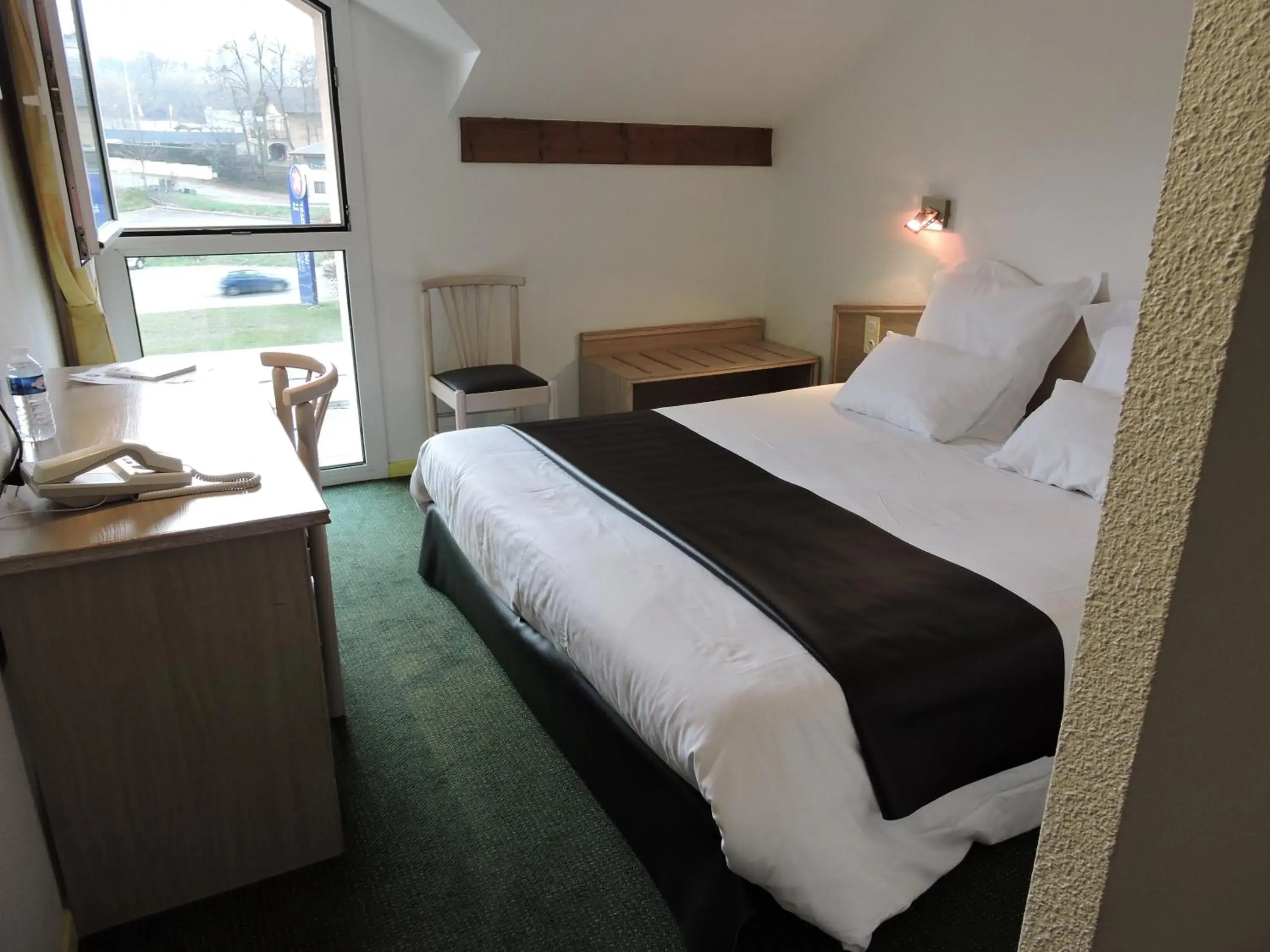 Standard Double Room in Hotel le Foron Standard Double Room in Hotel le Foron