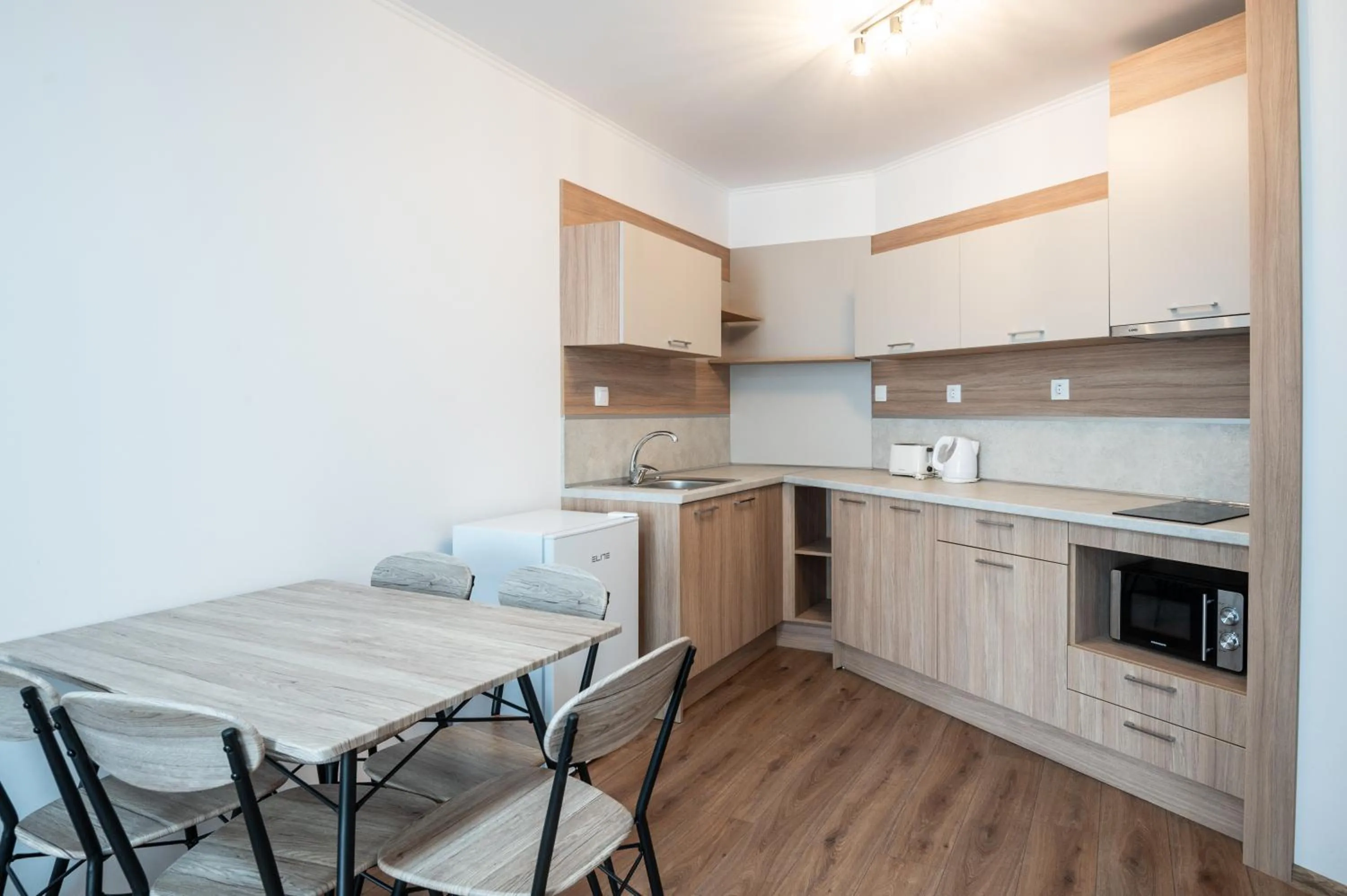 Coffee/tea facilities in Hotel Samara with Relax area