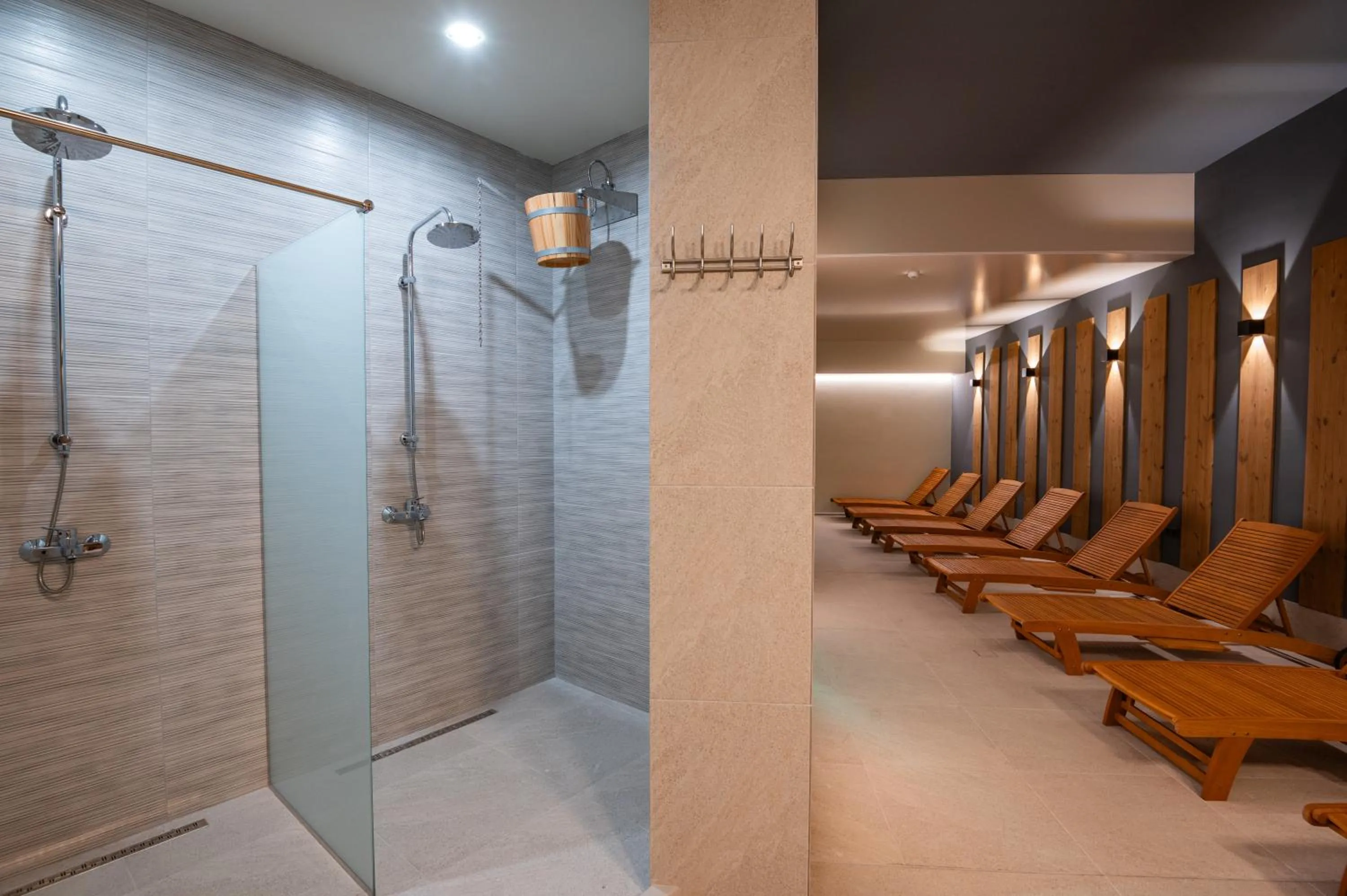 Spa and wellness centre/facilities in Hotel Samara with Relax area