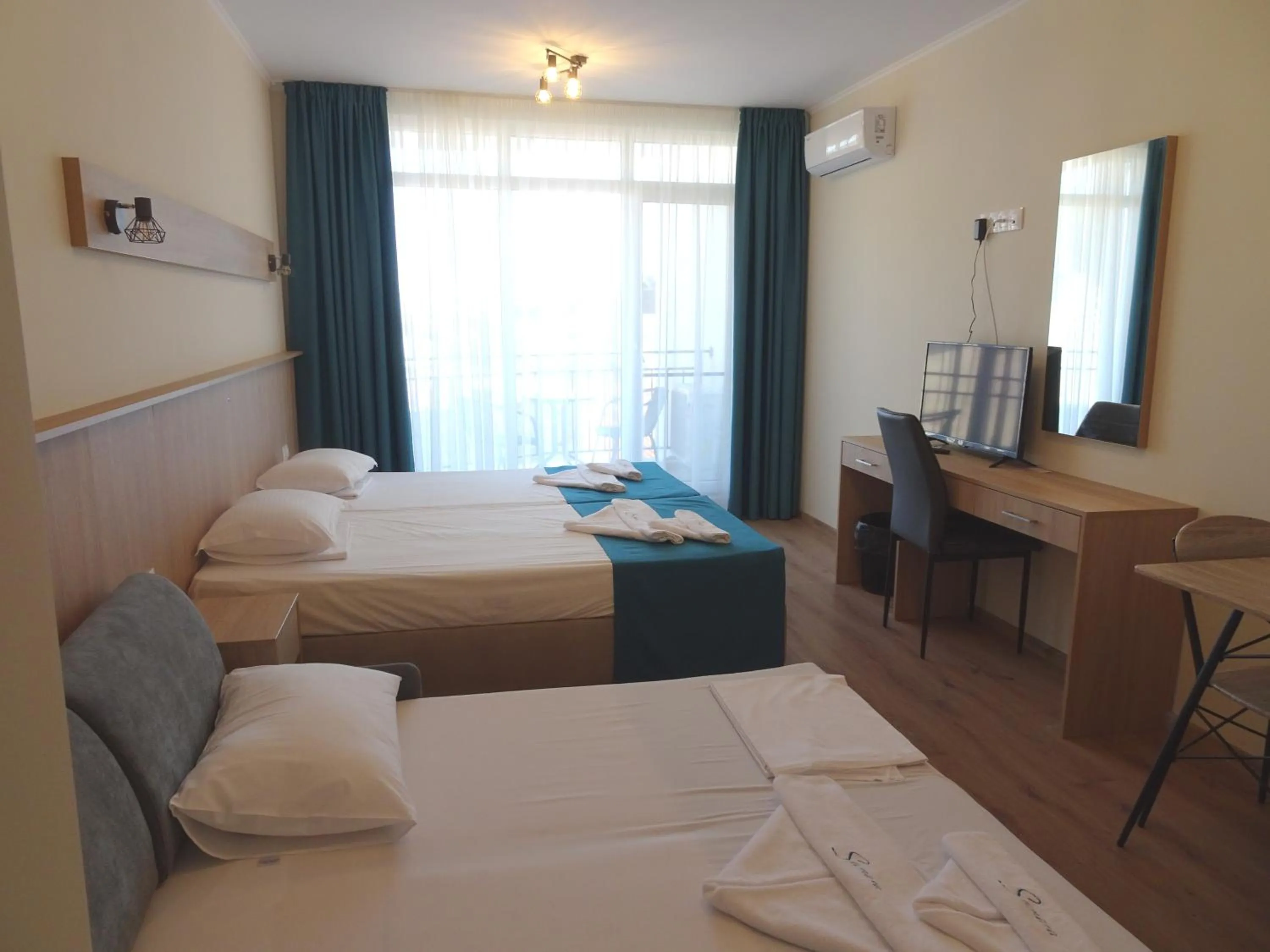 Bed in Hotel Samara with Relax area