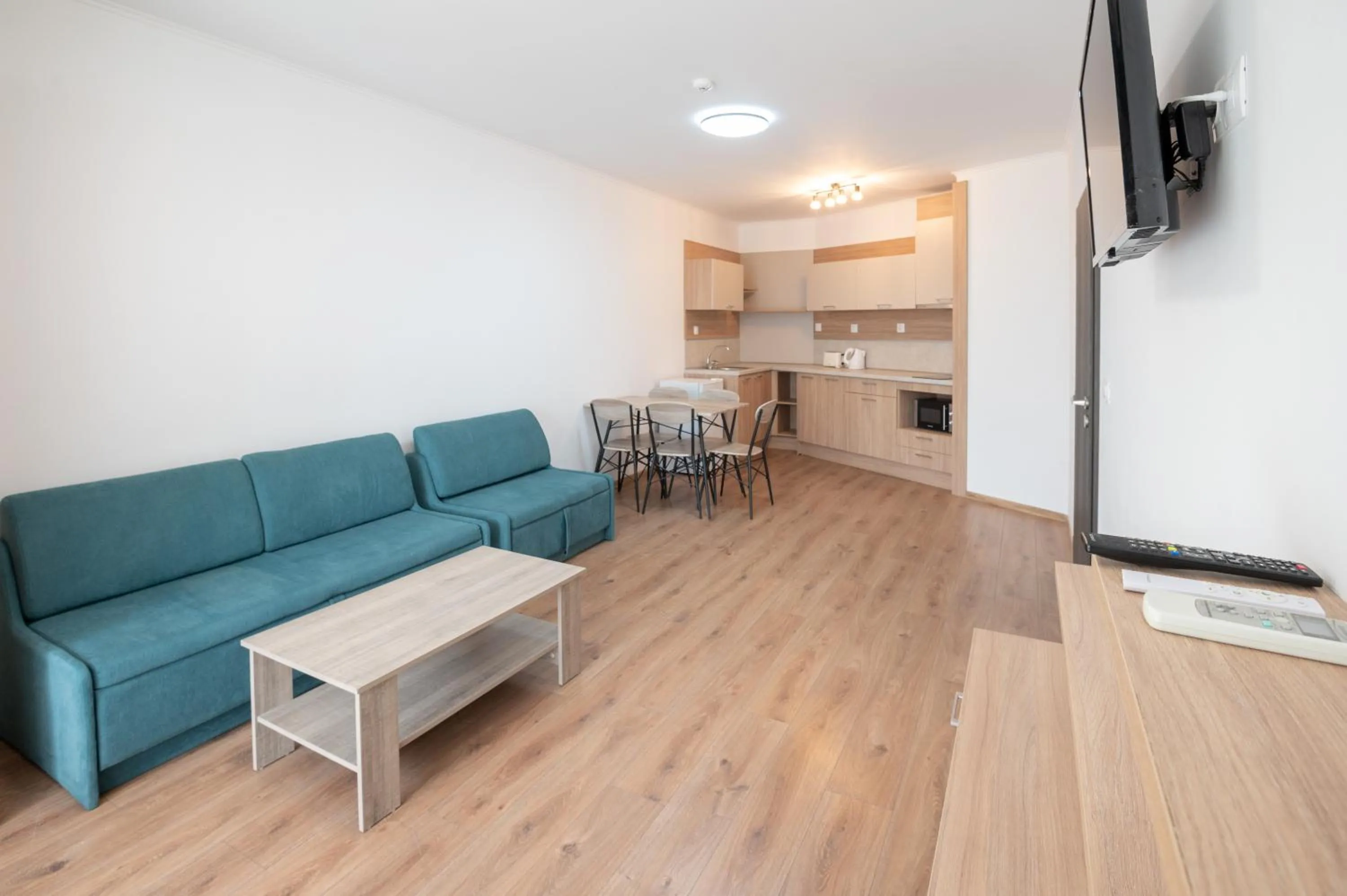 Coffee/tea facilities in Hotel Samara with Relax area