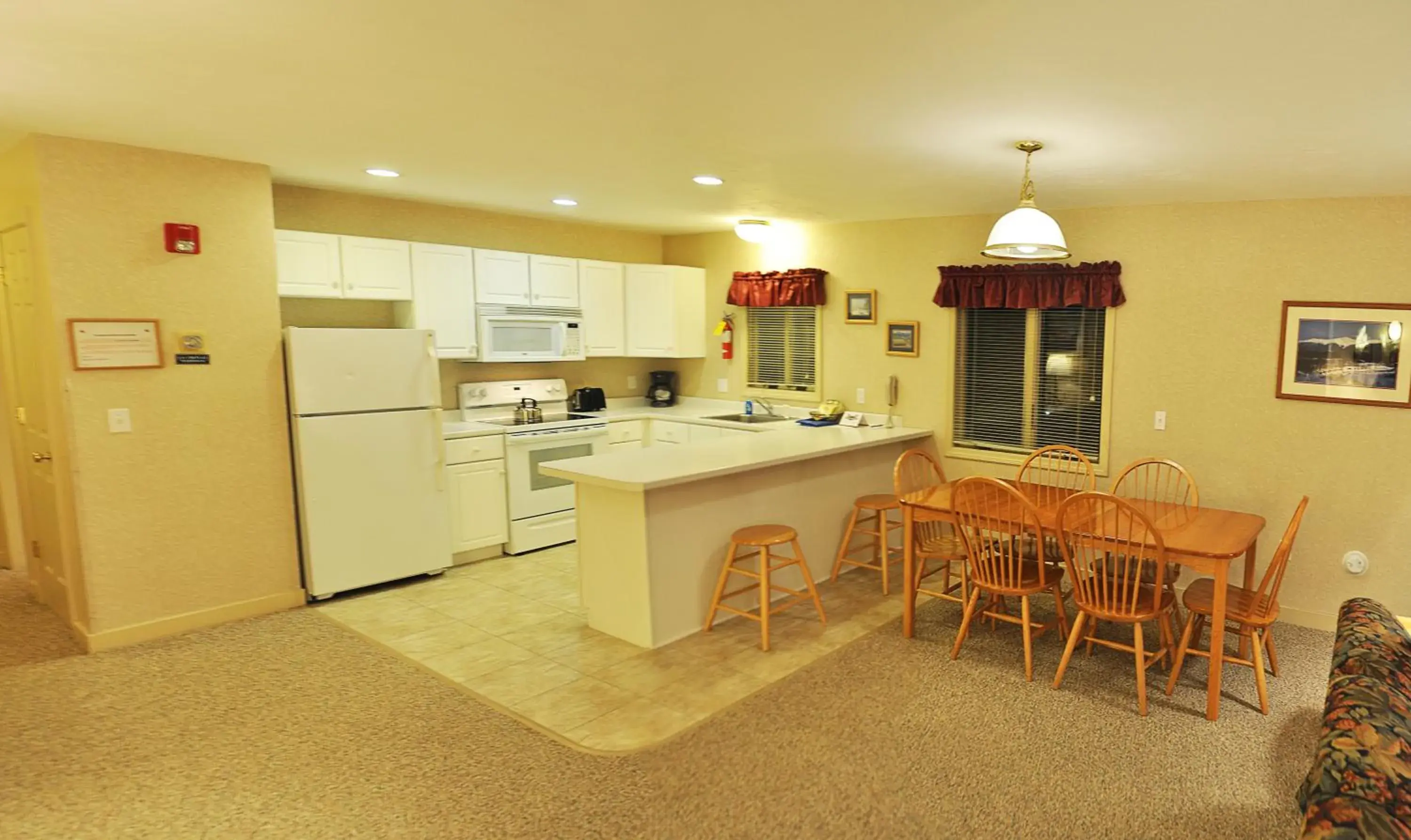 One-Bedroom Suite in Attitash Mountain Village One-Bedroom Suite in Attitash Mountain Village