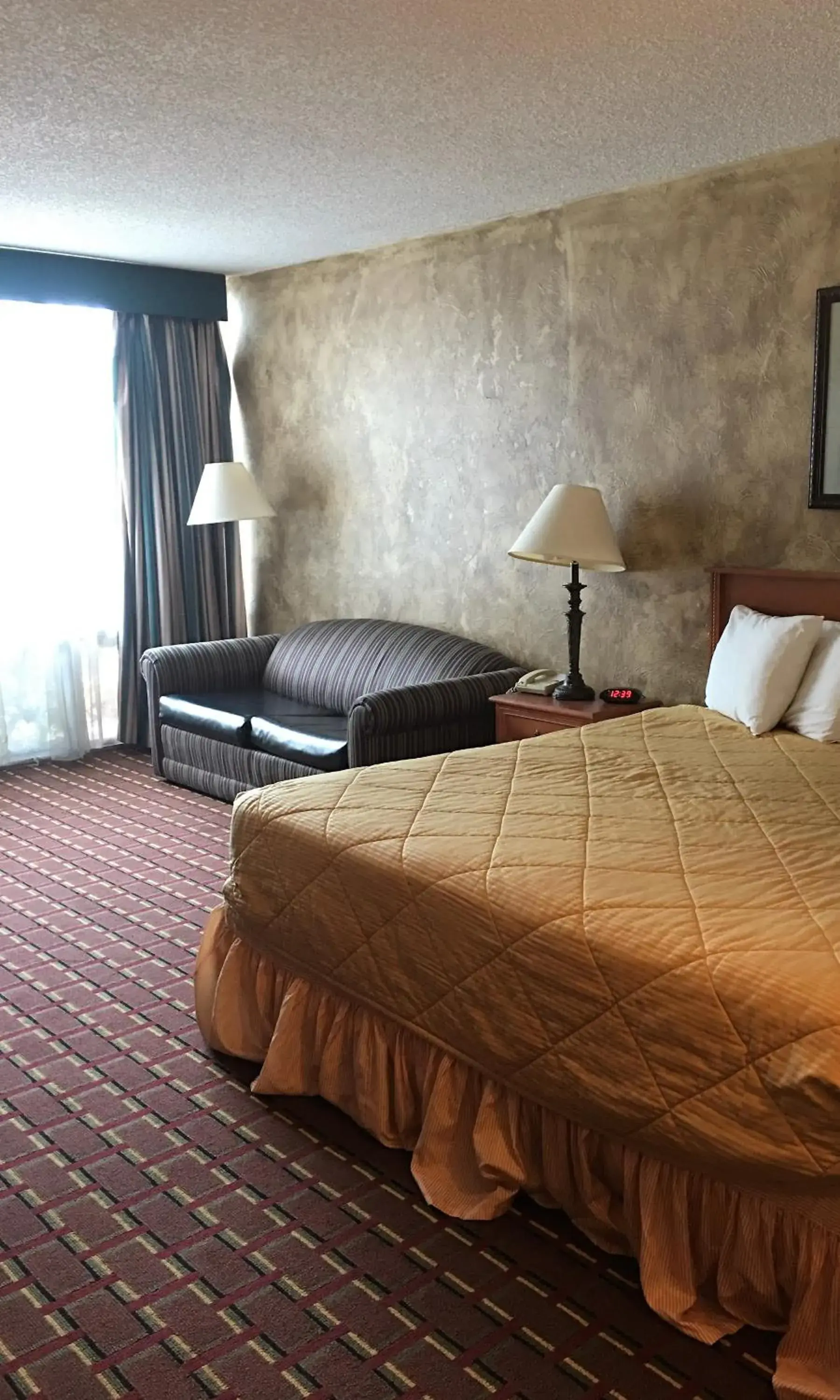Bed, Room Photo in Biltmore Hotel Oklahoma