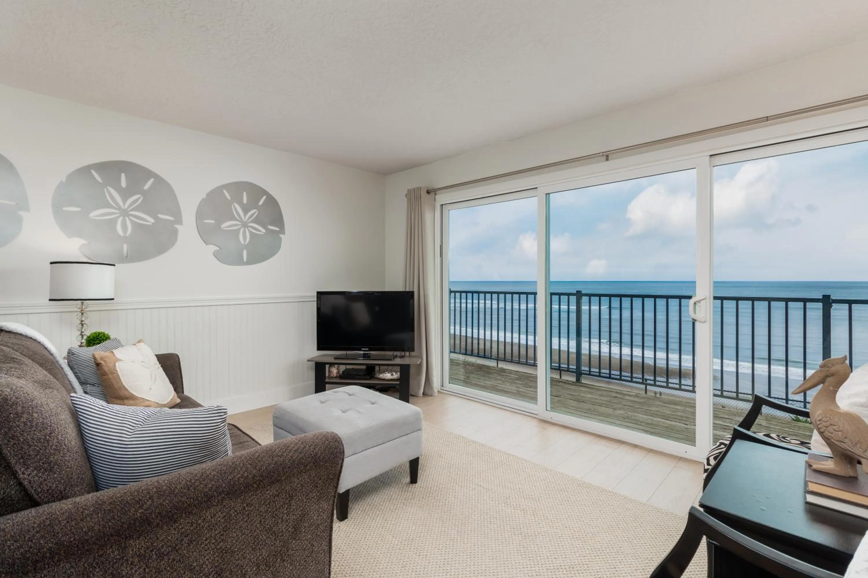 Living room in Ocean Terrace Condominiums