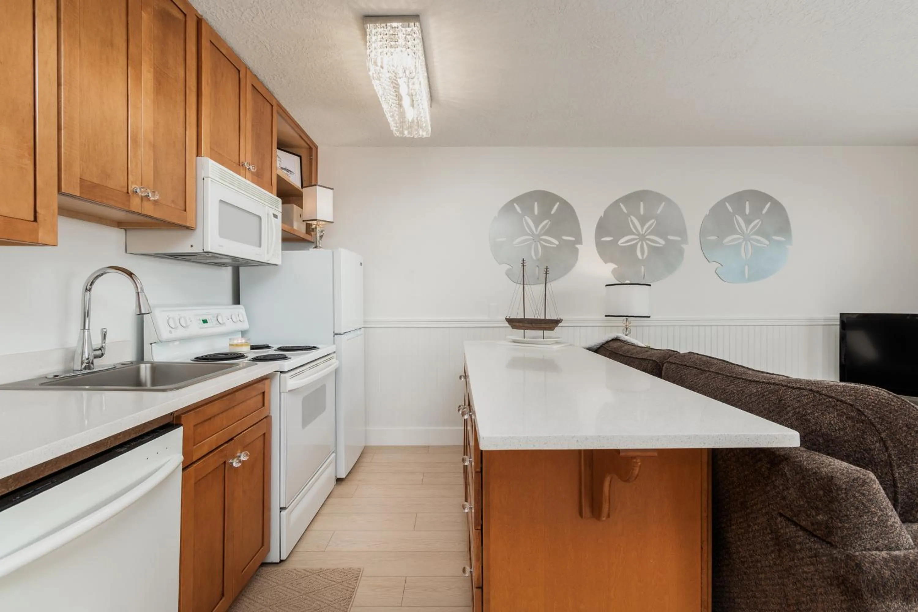 Kitchen or kitchenette in Ocean Terrace Condominiums