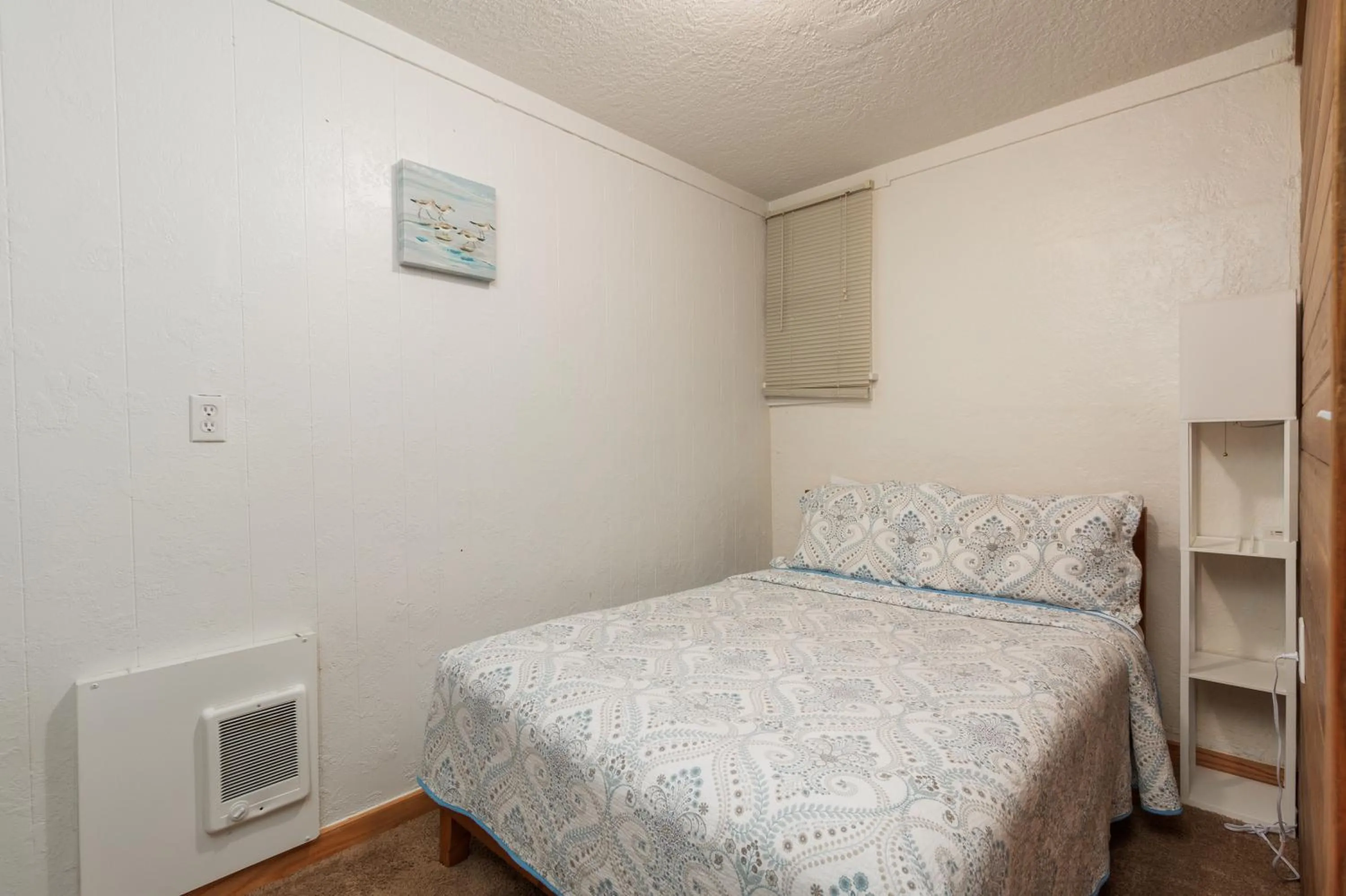 Bedroom in Ocean Terrace Condominiums