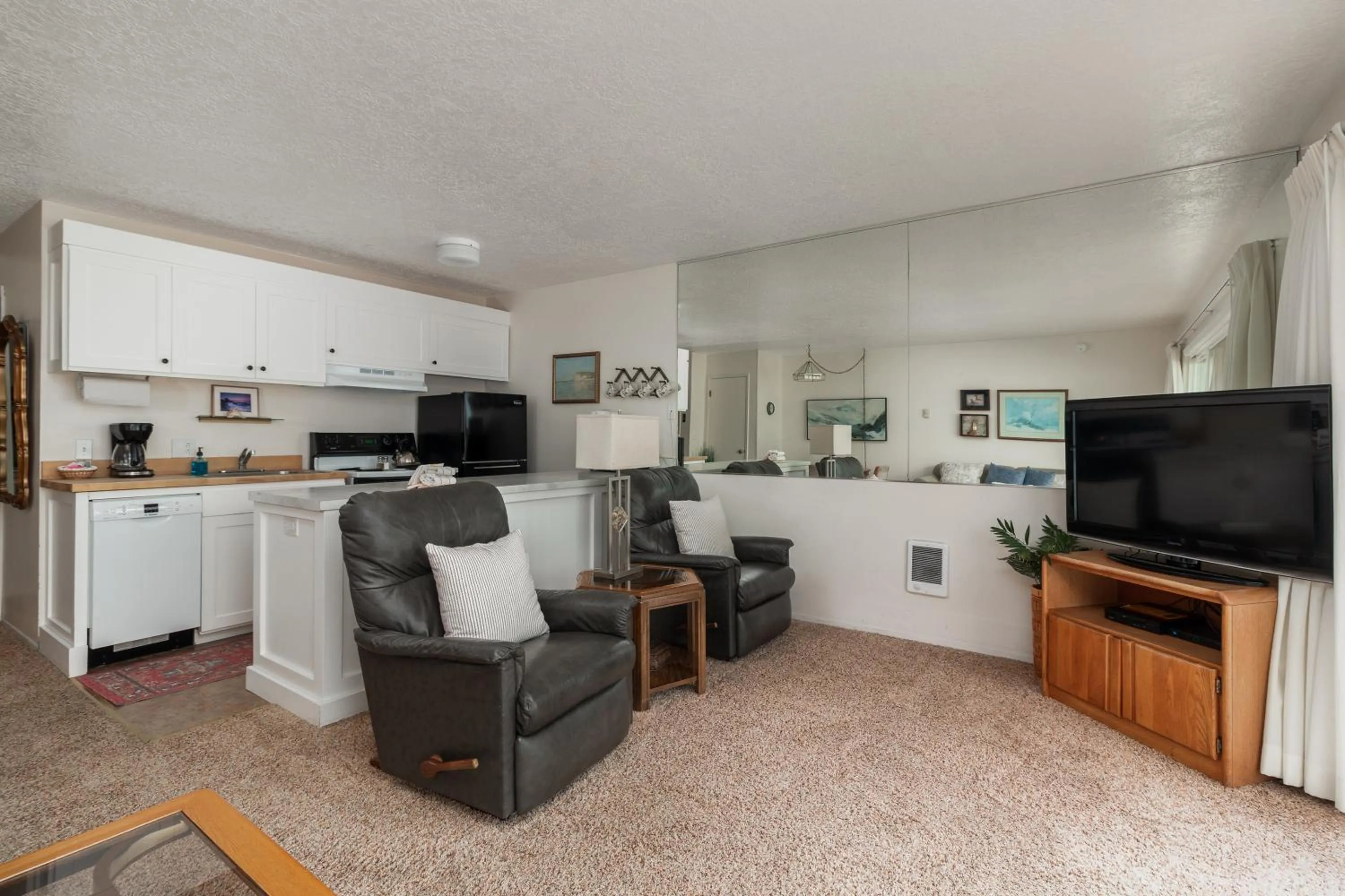 Living room in Ocean Terrace Condominiums