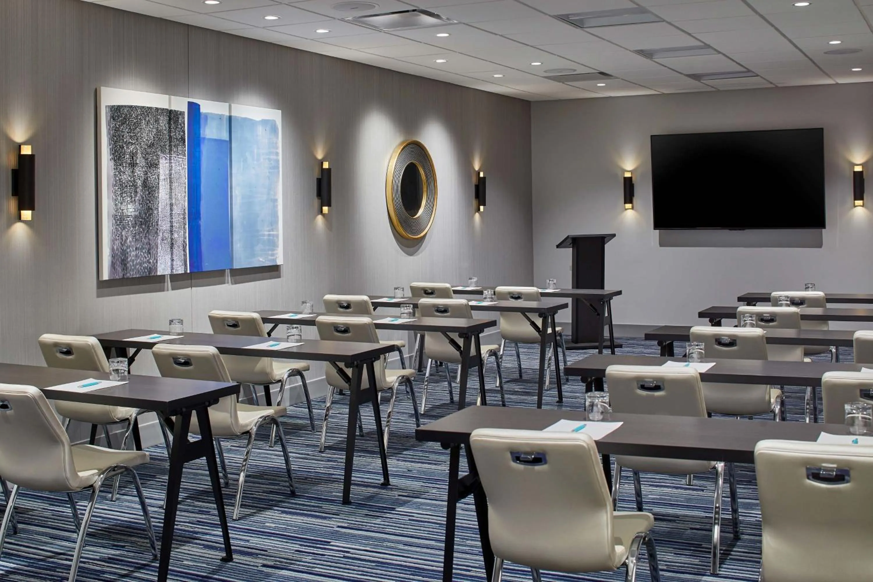 Meeting/conference room in Le Méridien St. Louis Clayton