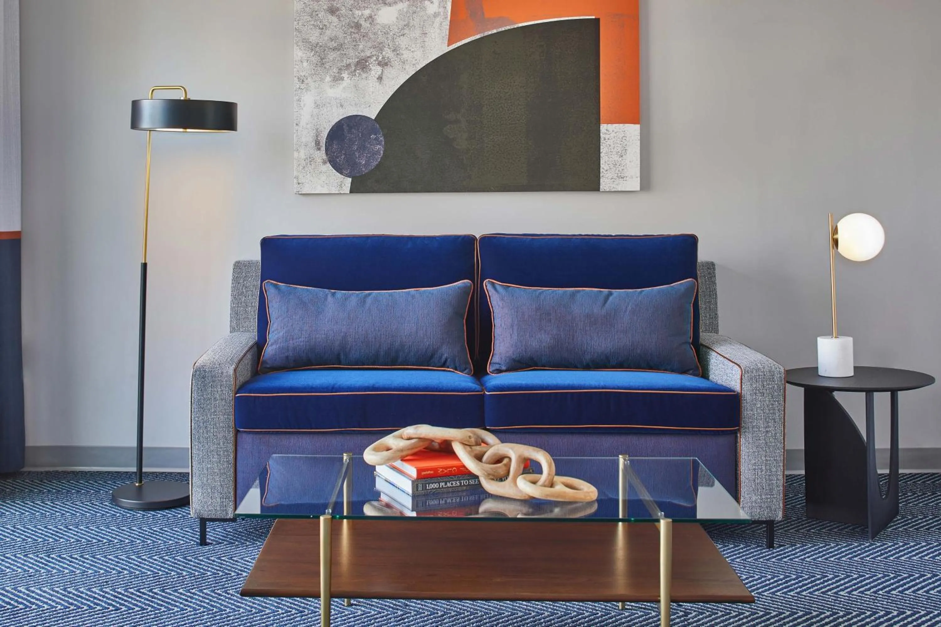 Photo of the whole room in Le Méridien St. Louis Clayton