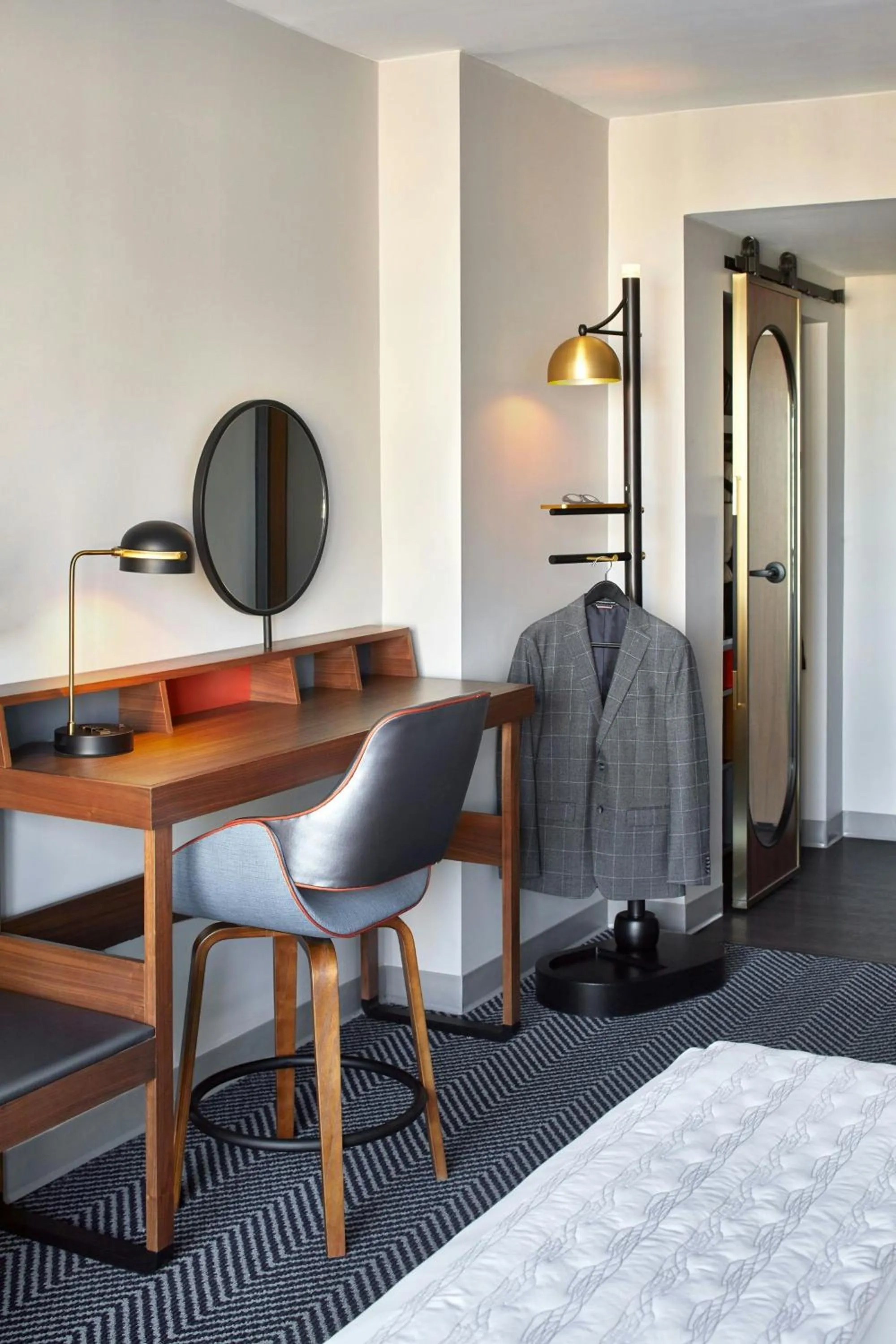 Bedroom, Bed in Le Méridien St. Louis Clayton