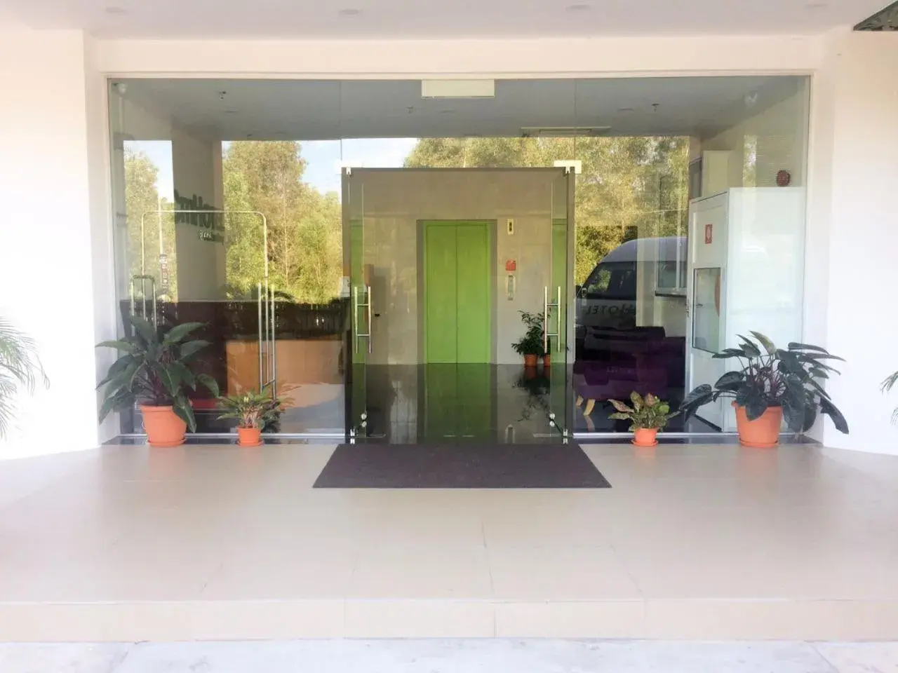 Facade/entrance in Citi Hotel Facade/entrance in Citi Hotel