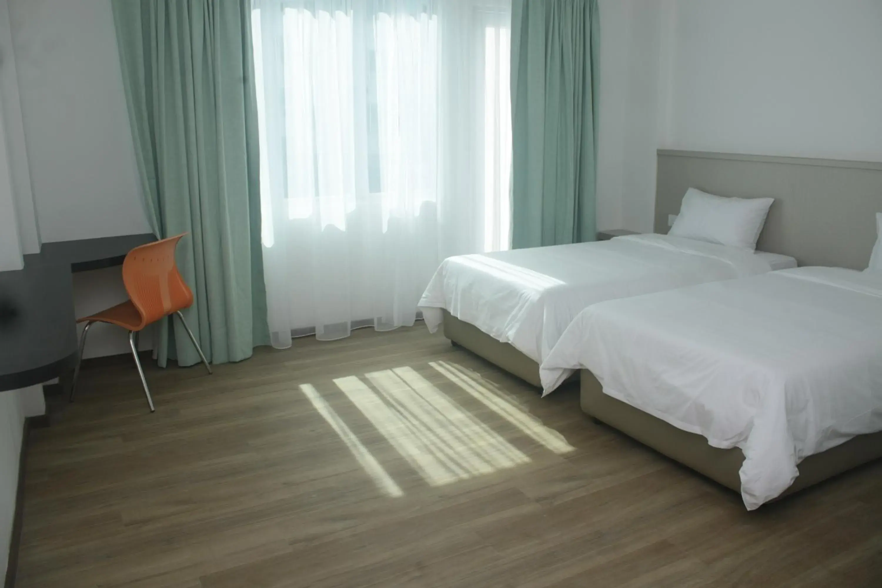 Bedroom, Bed in Citi Hotel Bedroom, Bed in Citi Hotel