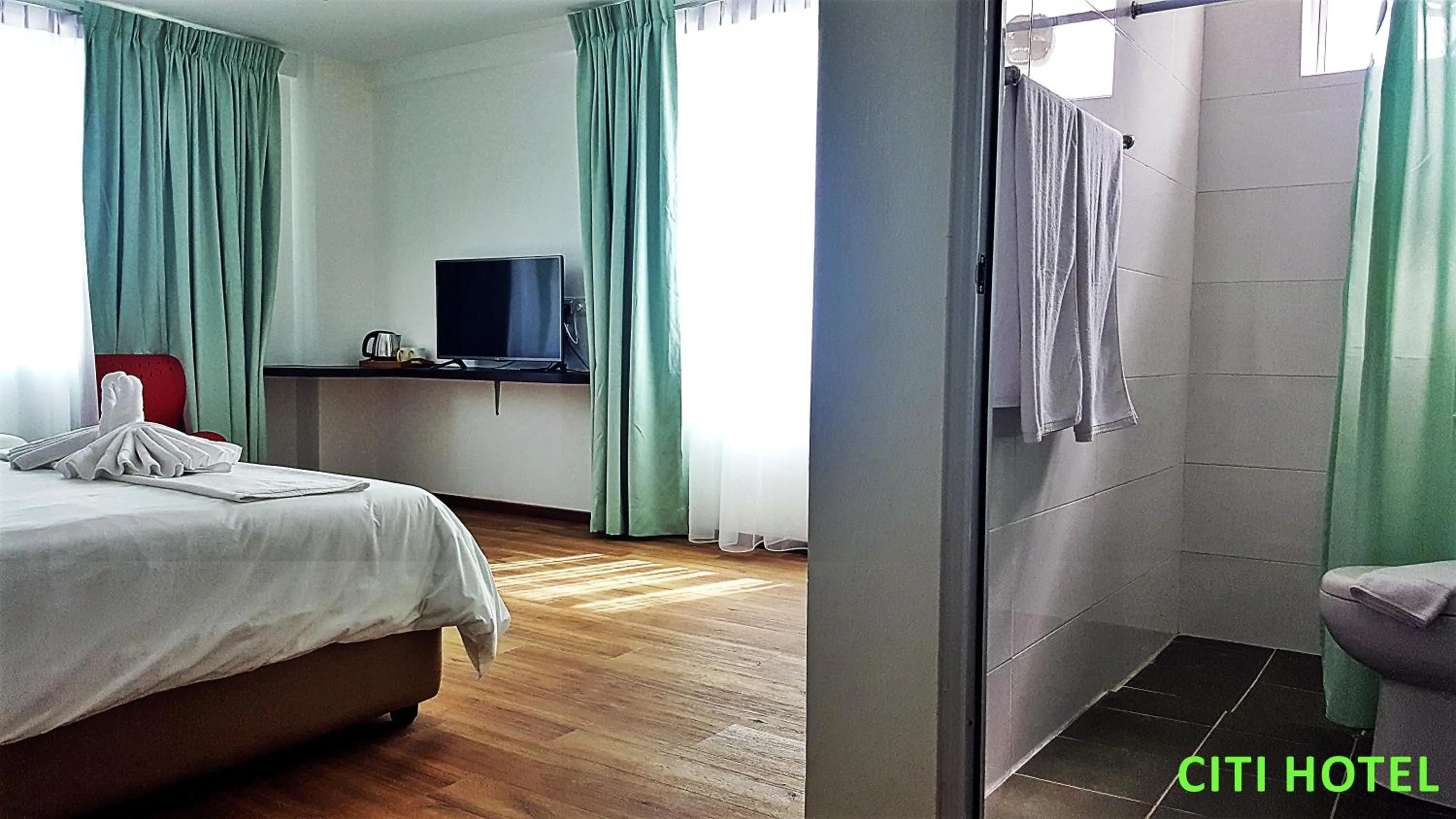 Bedroom, Bed in Citi Hotel