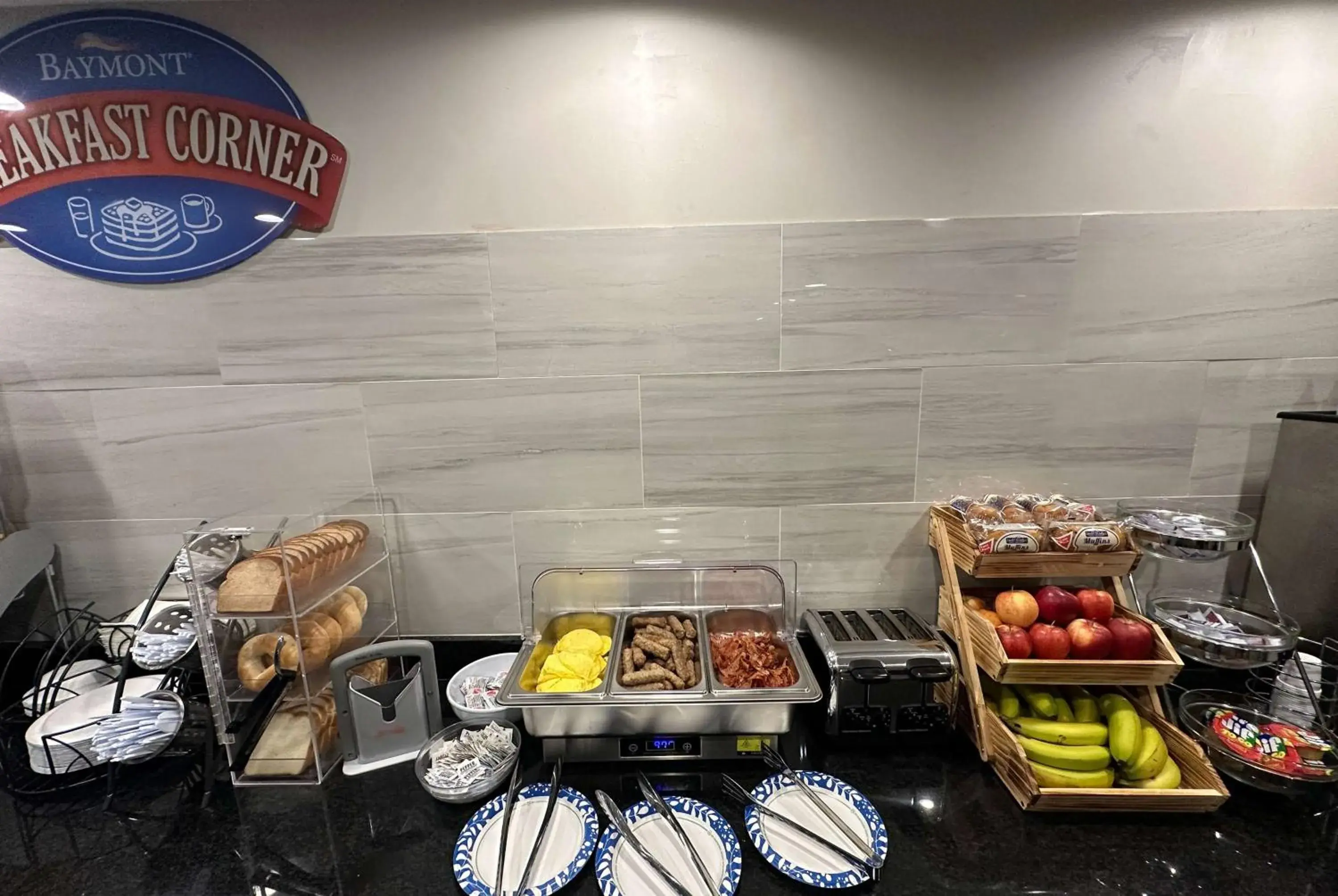 Property building in Baymont by Wyndham Indianapolis South Property building in Baymont by Wyndham Indianapolis South