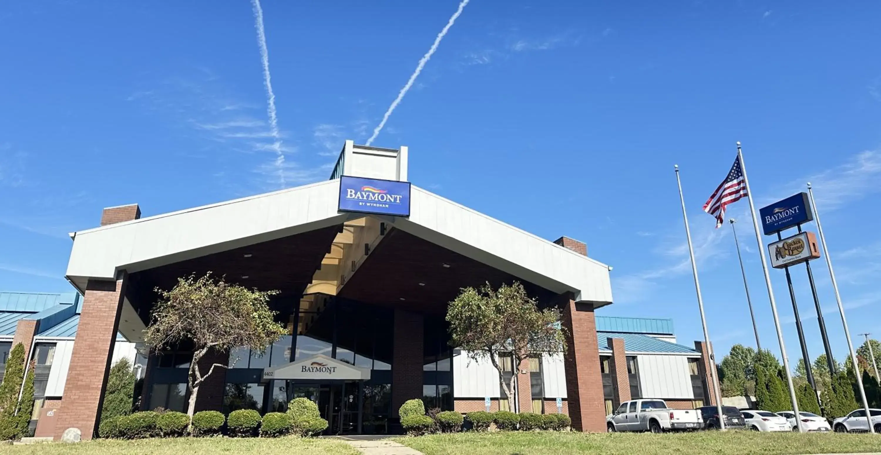 Property building in Baymont by Wyndham Indianapolis South Property building in Baymont by Wyndham Indianapolis South