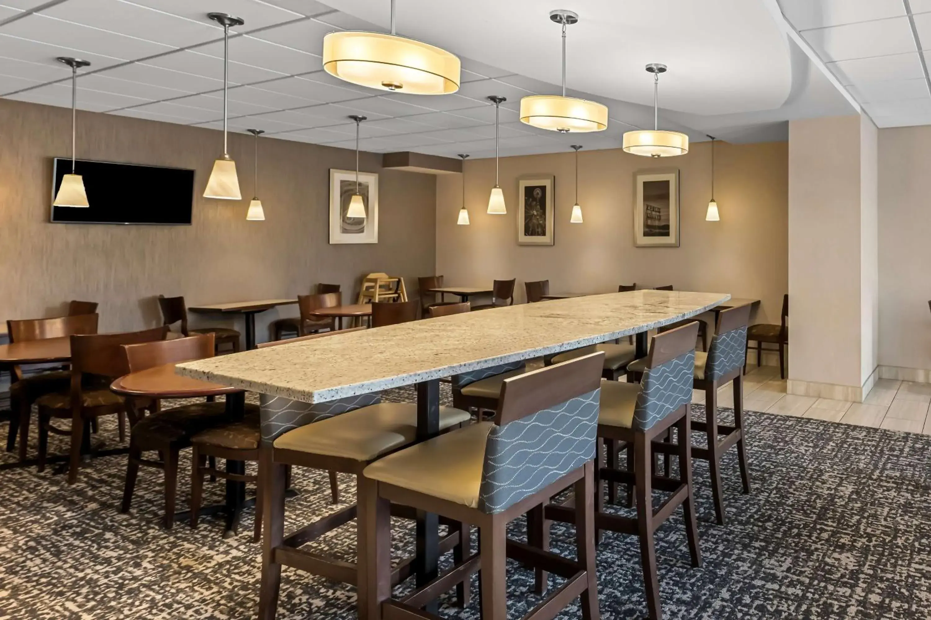 Restaurant/places to eat in SureStay Hotel by Best Western SeaTac Airport North Restaurant/places to eat in SureStay Hotel by Best Western SeaTac Airport North