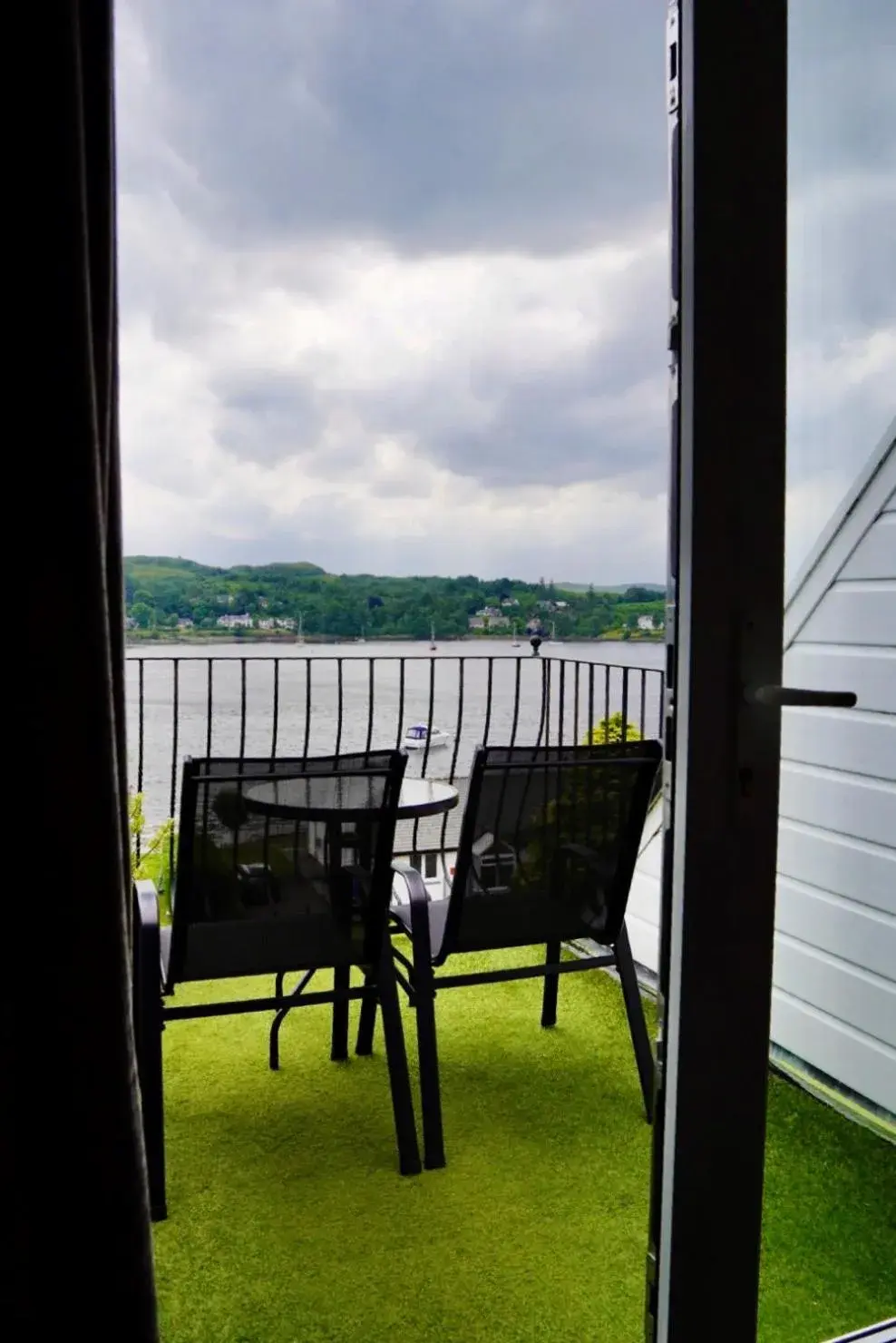 Superior Double Room with Balcony in Lochnell Arms Hotel Superior Double Room with Balcony in Lochnell Arms Hotel