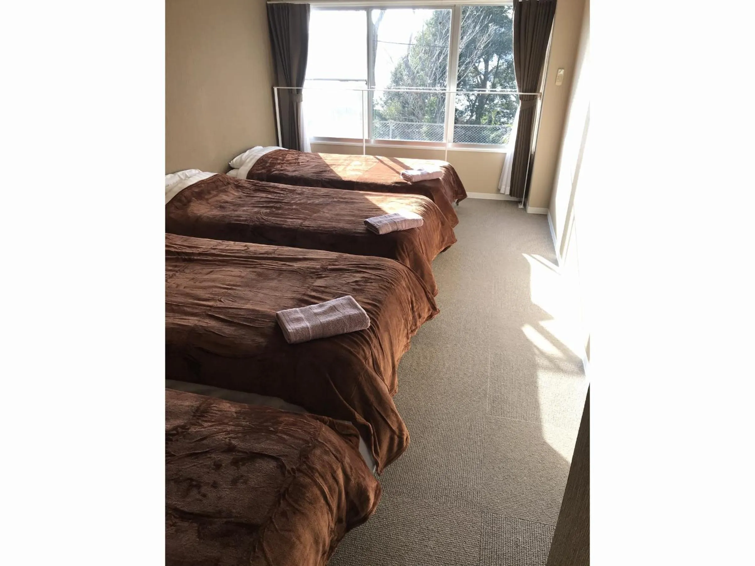 Photo of the whole room in OceanFront YAHAN