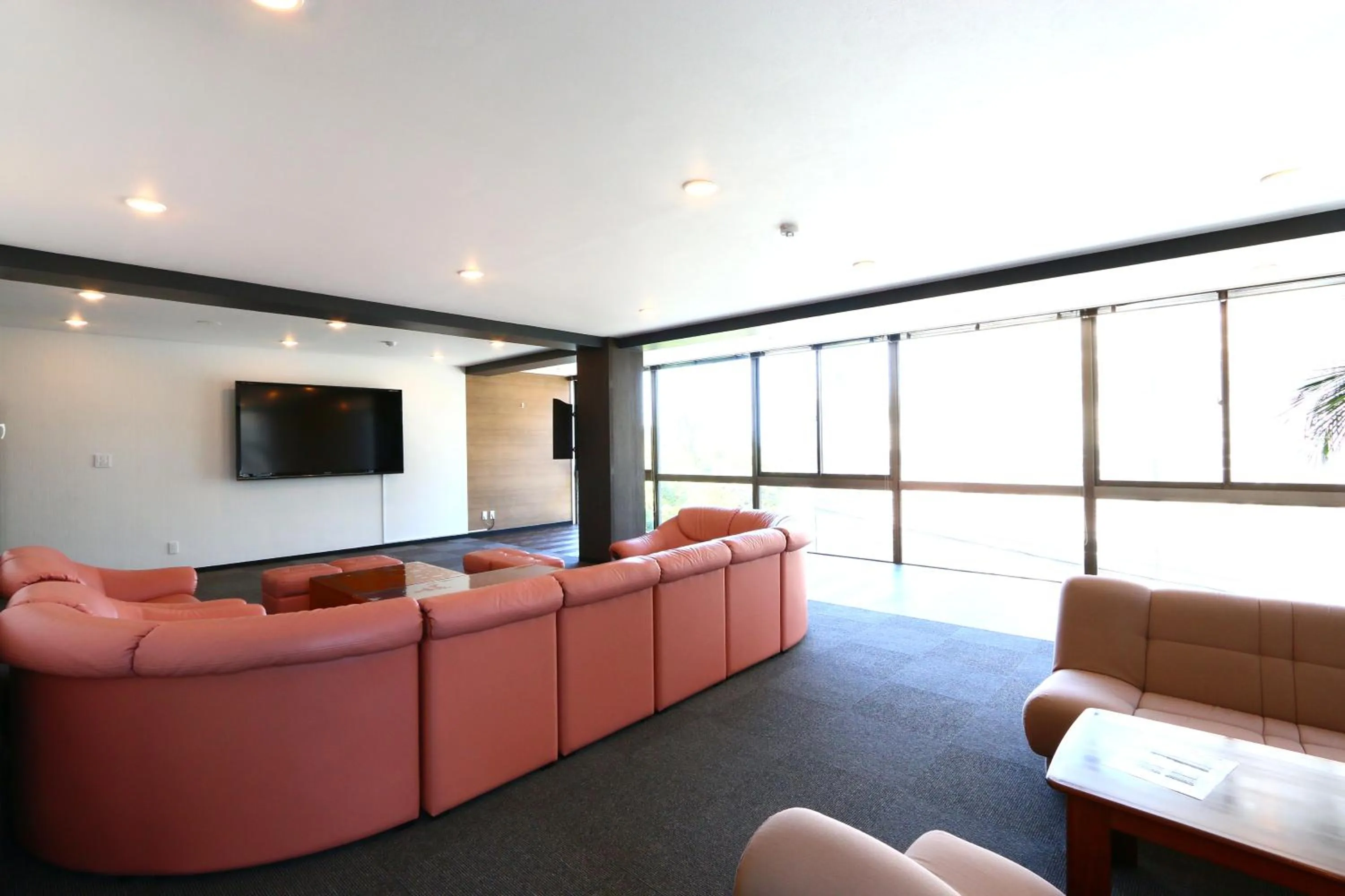 Communal lounge/ TV room, Seating Area in OceanFront YAHAN