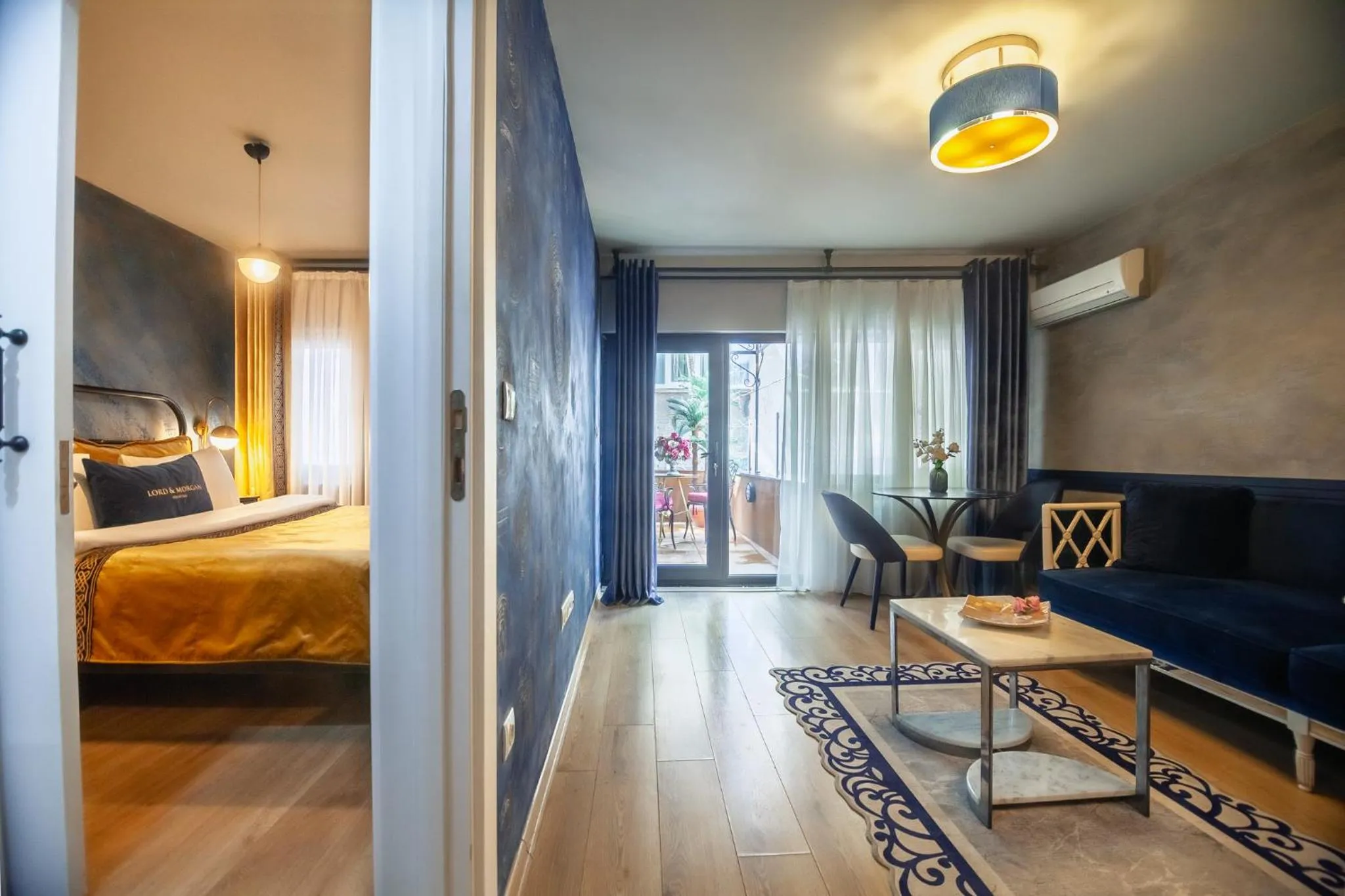 Bed in Lord Morgan & Exclusive Design Nişantaşı