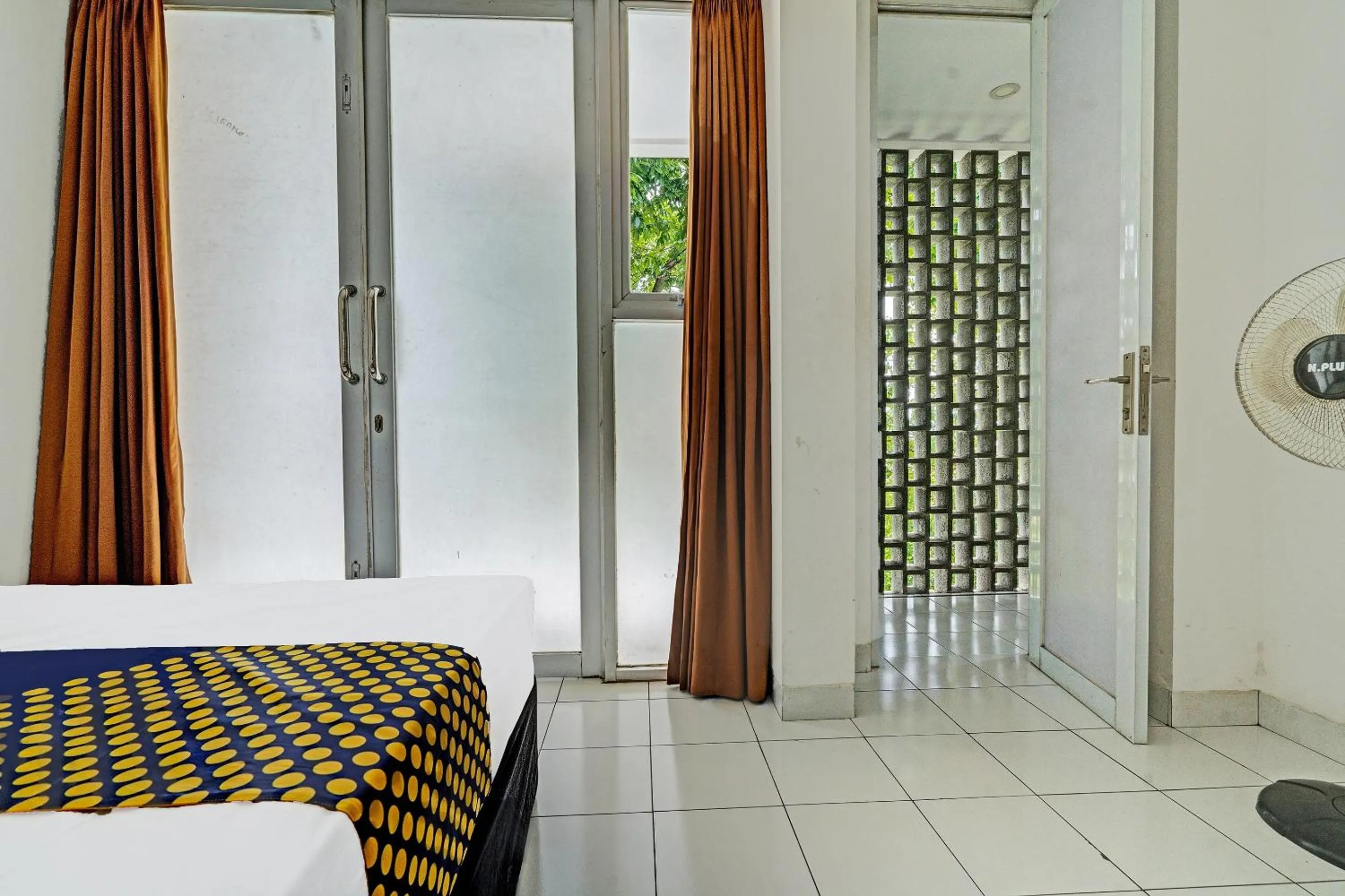 Bedroom, Bed in Hotel O Alamanda 7 Syariah