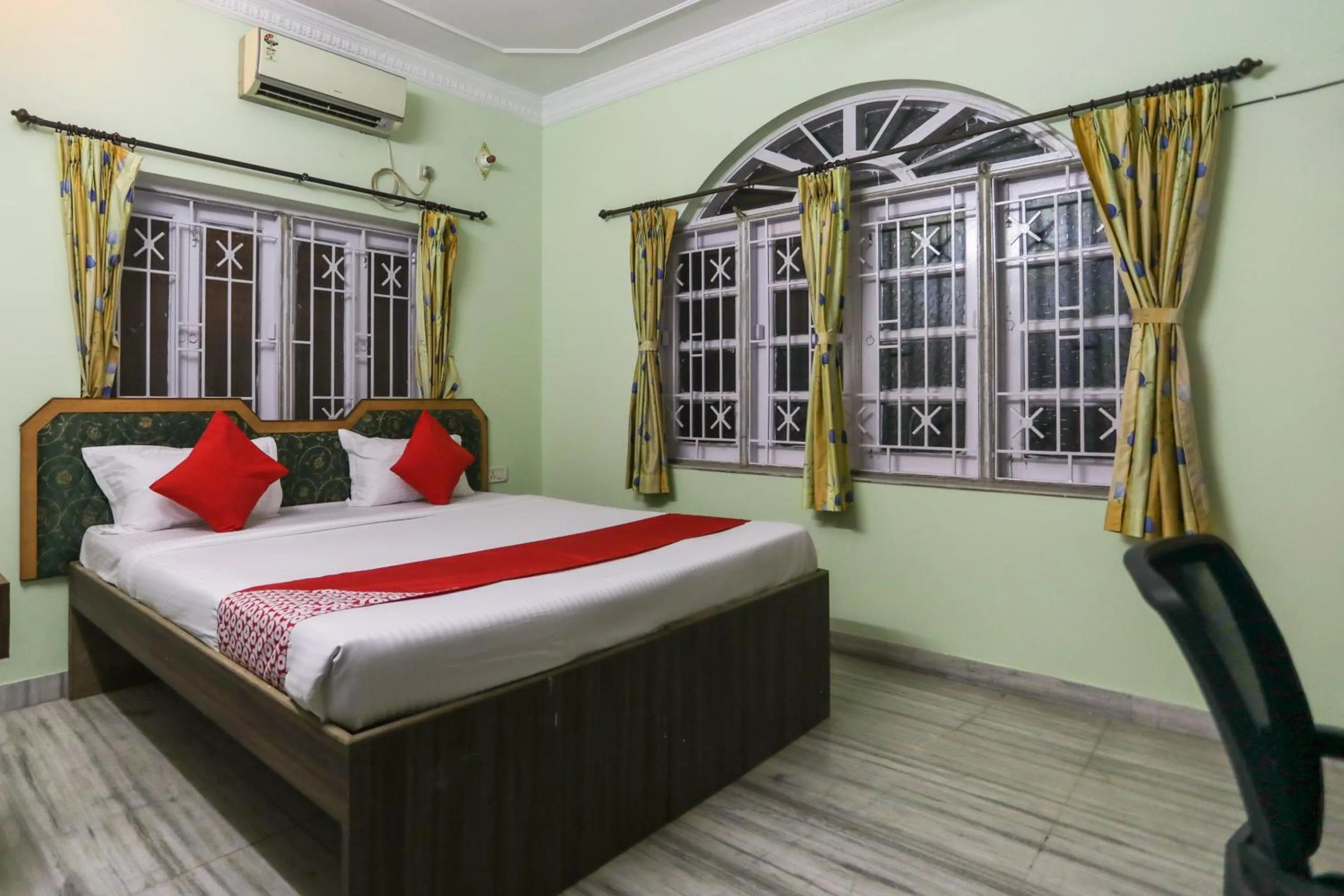 Lobby or reception, Bed in Hotel O Ma Kali Guest House