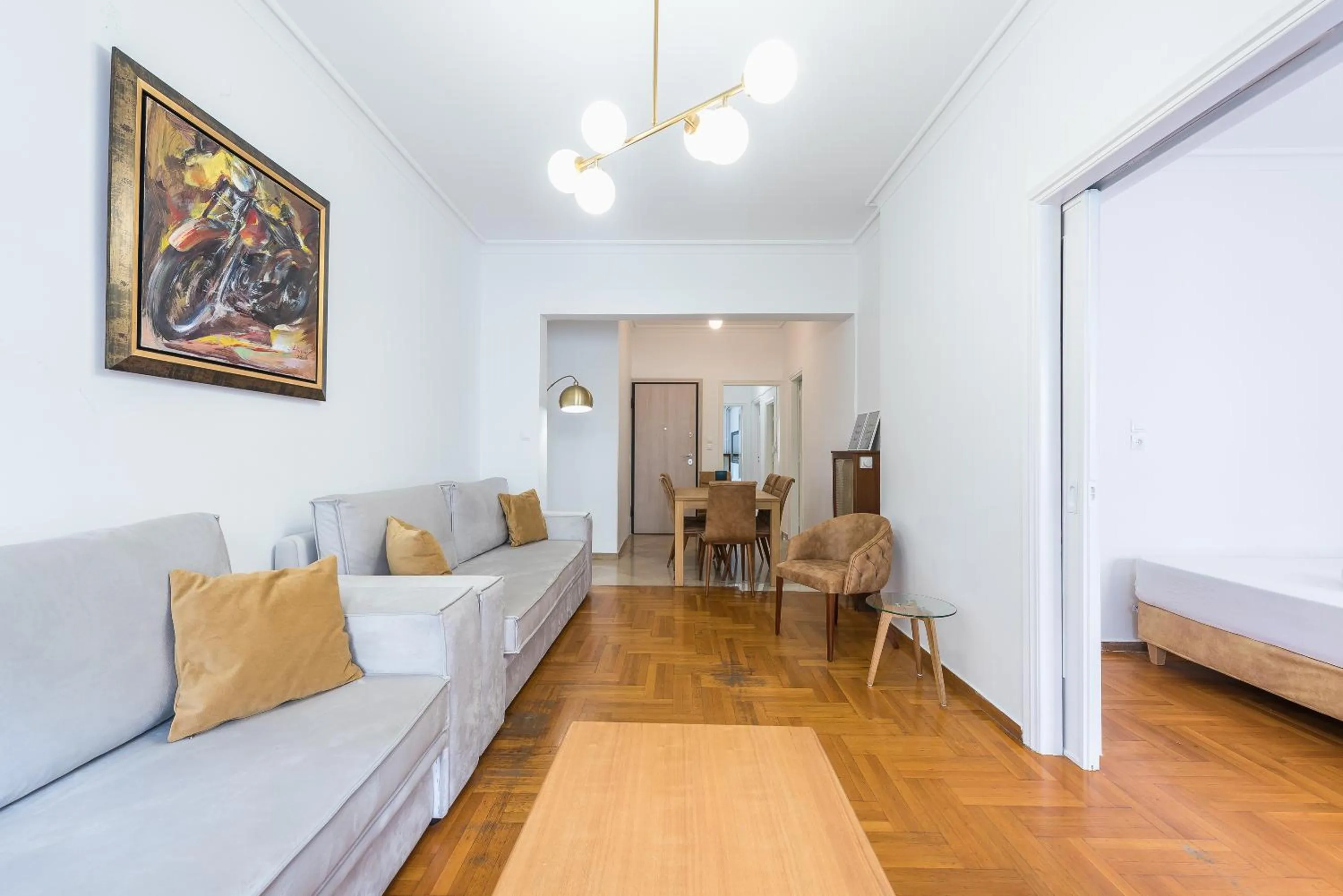 Victoria Queens Suites Apartments