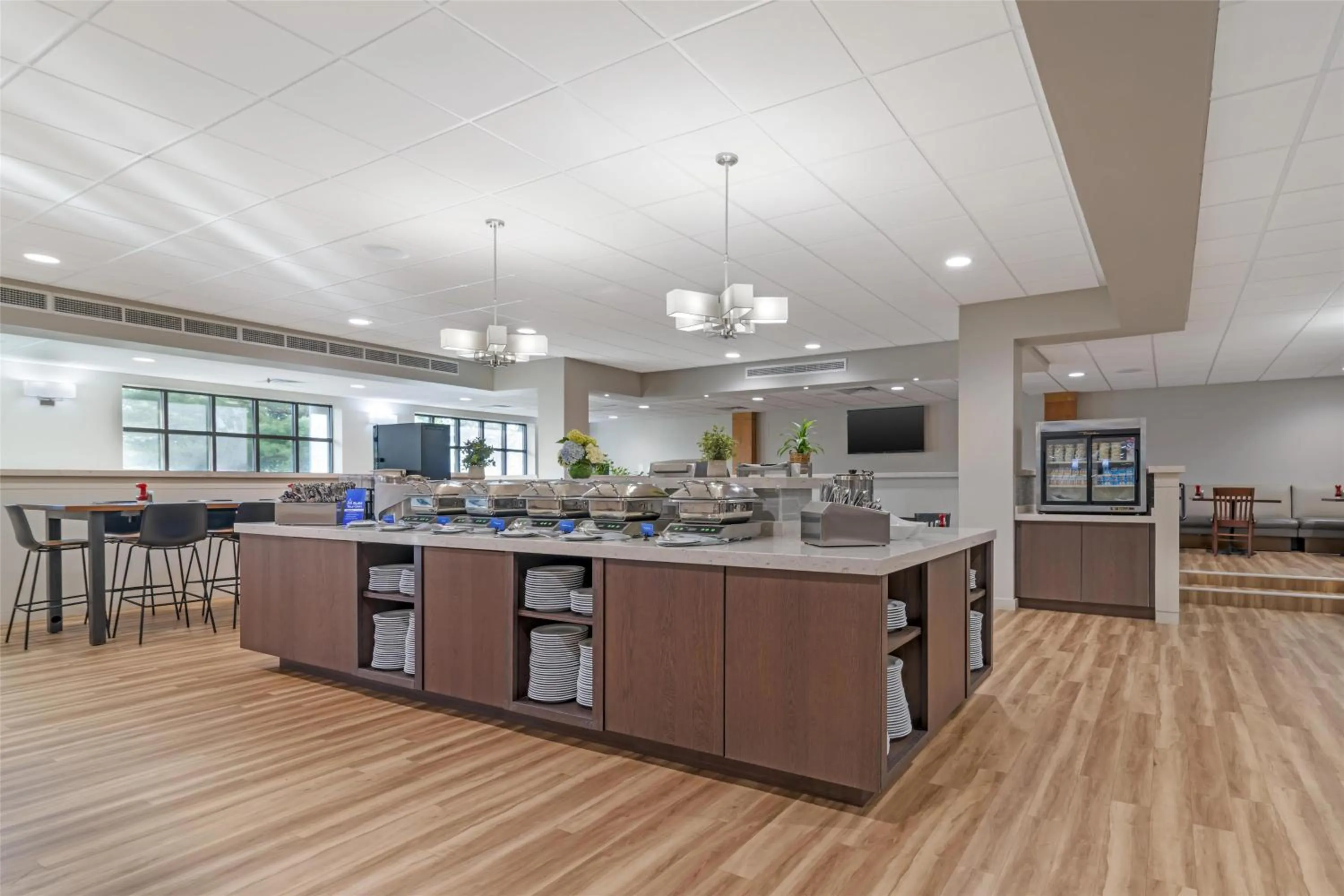 Breakfast in Best Western Royal Plaza Hotel and Trade Center