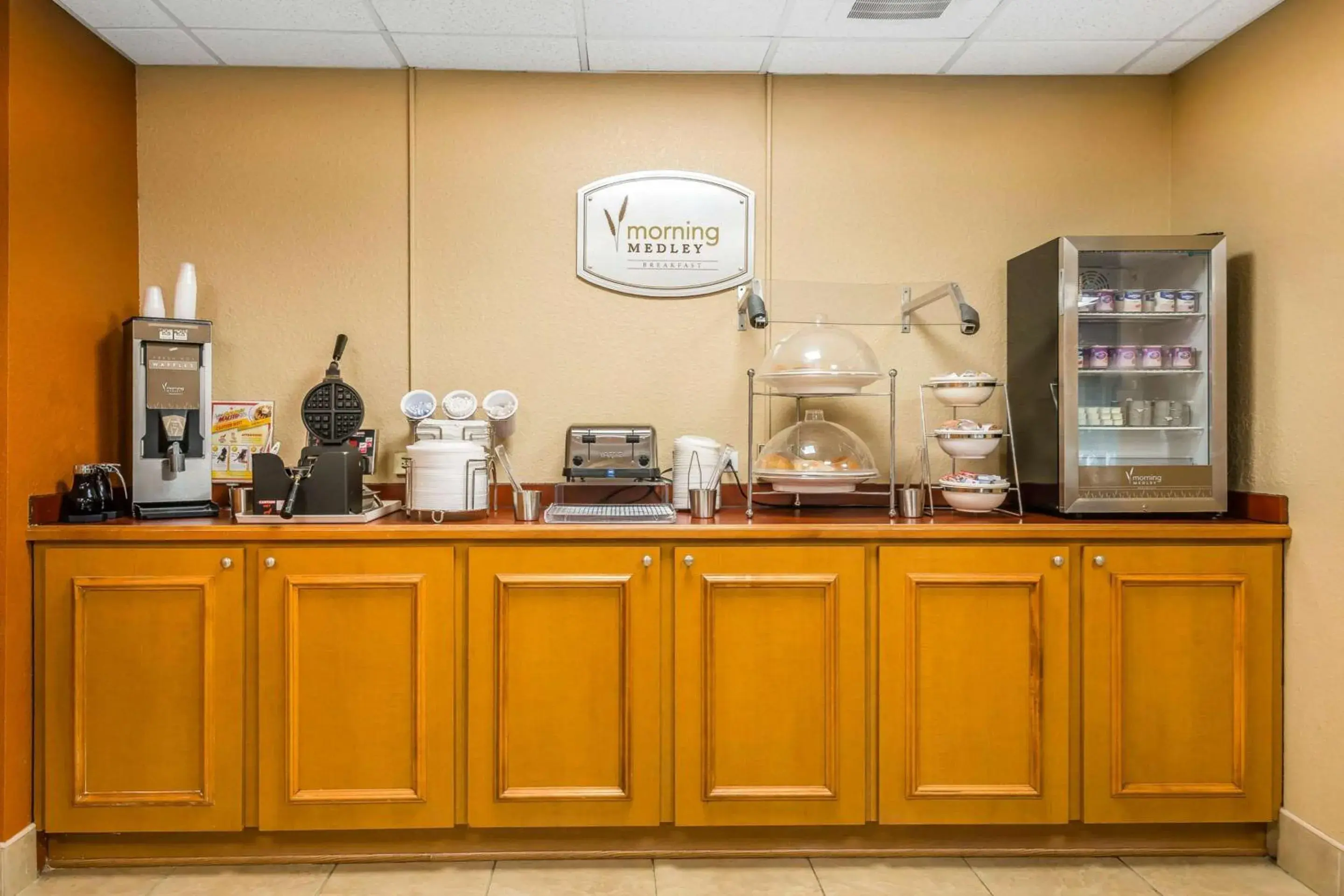 Restaurant/places to eat in Sleep Inn & Suites Ocala Restaurant/places to eat in Sleep Inn & Suites Ocala