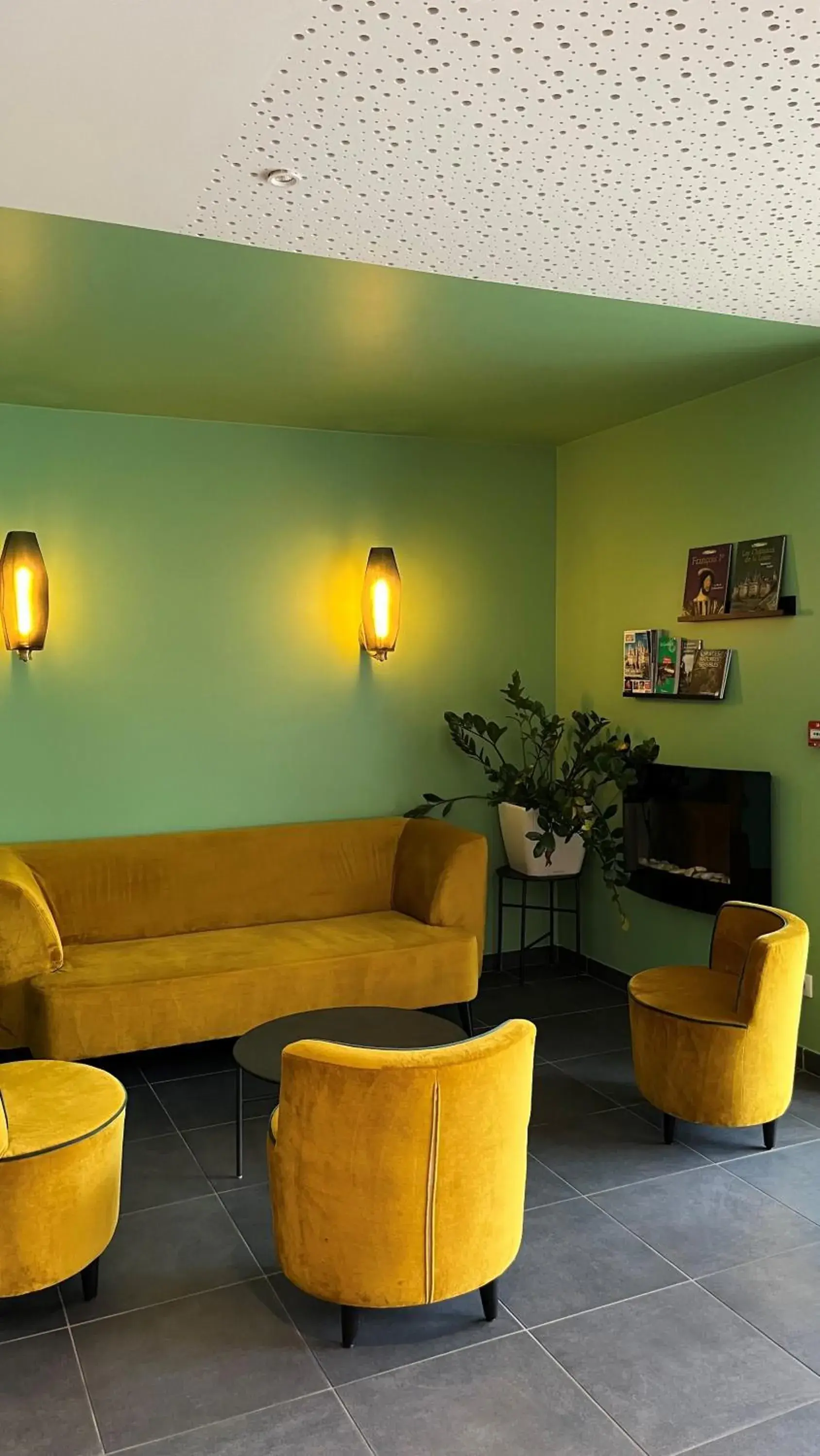 Lobby or reception in Brame de Sologne Lobby or reception in Brame de Sologne