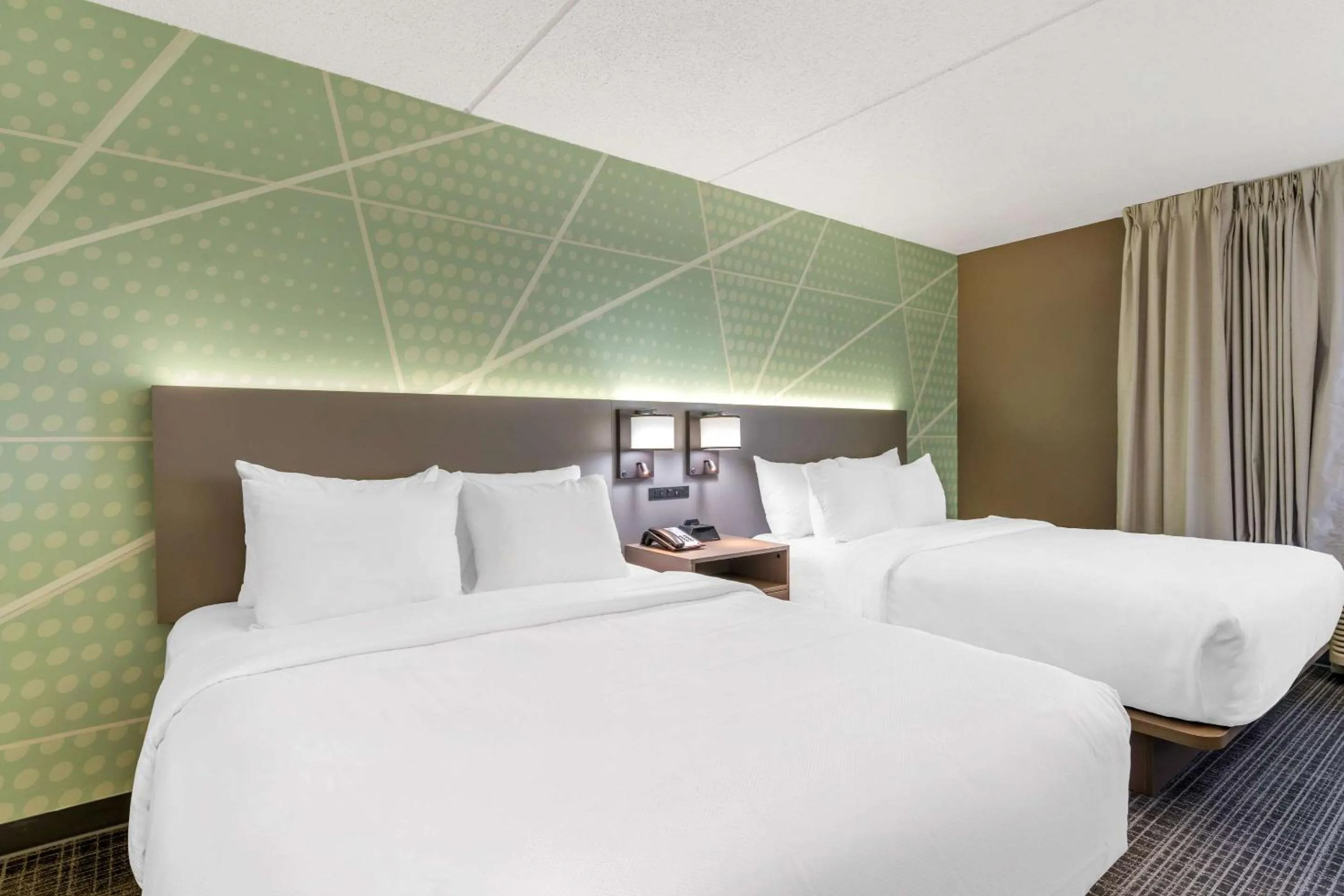 Bedroom, Bed in Grand Hotel Madison