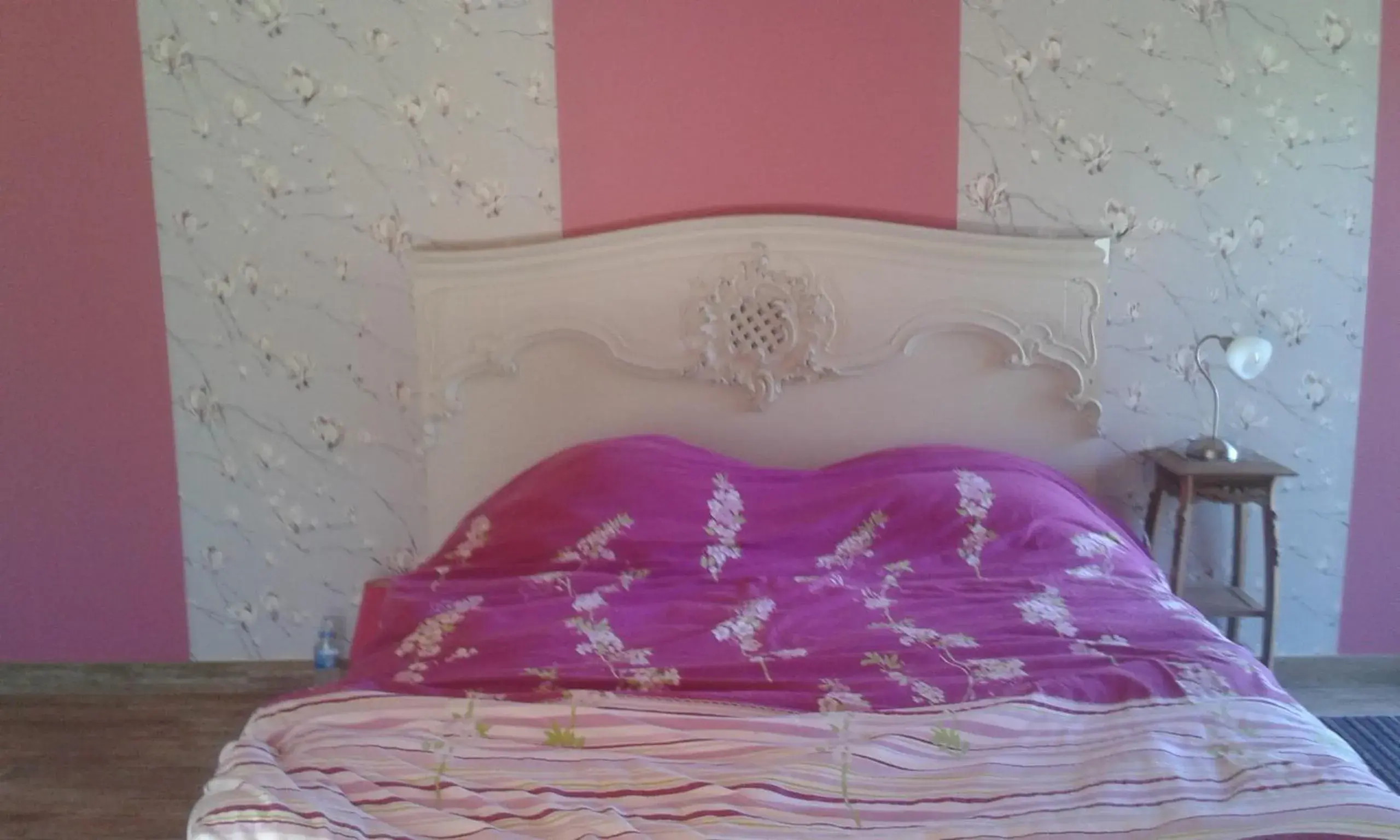 Deluxe Double Room with Shower in Ma maison bleue Deluxe Double Room with Shower in Ma maison bleue