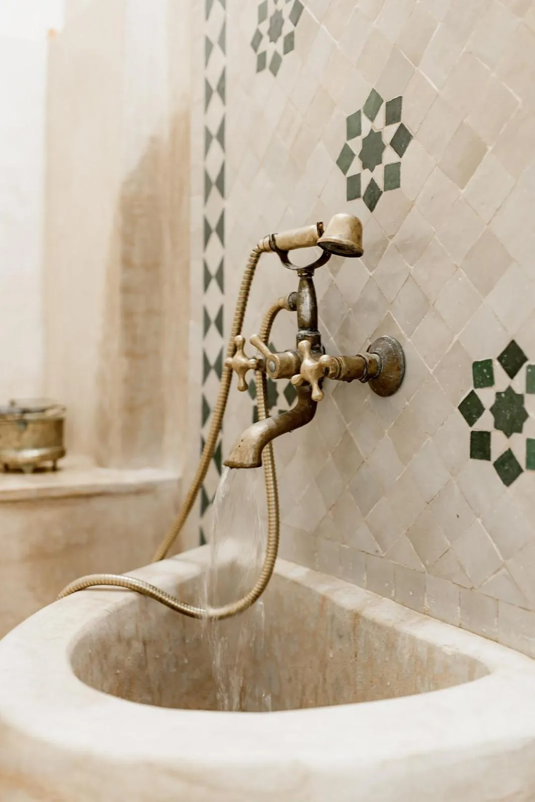 Steam room in Riad Art & Emotions Boutique Hotel & Spa