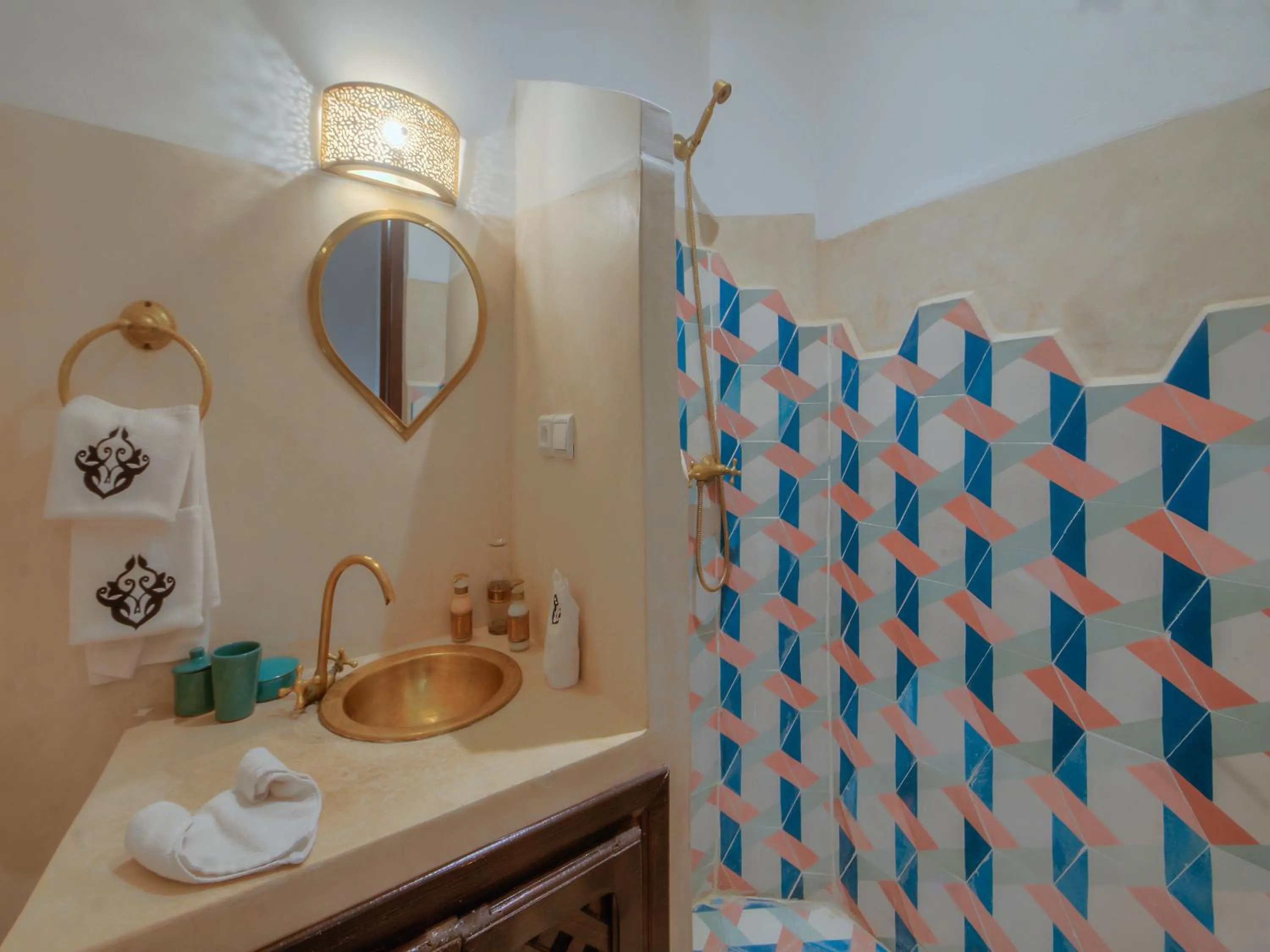 Bathroom in Riad Art & Emotions Boutique Hotel & Spa