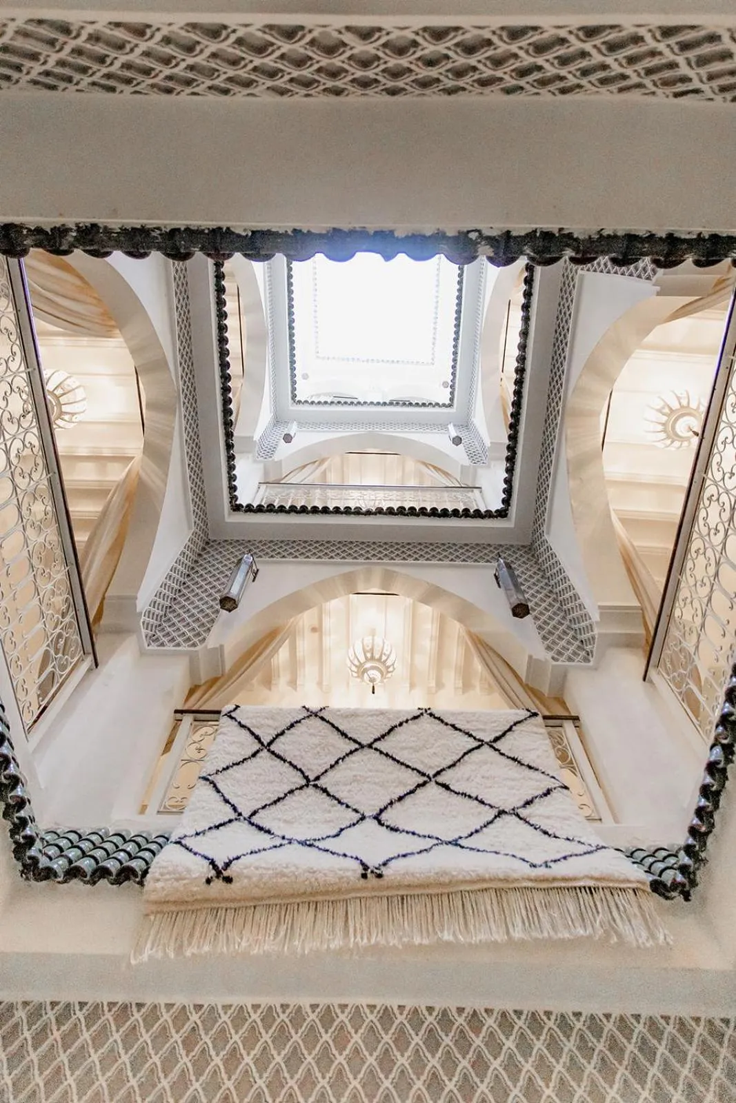 Inner courtyard view, Bed in Riad Art & Emotions Boutique Hotel & Spa