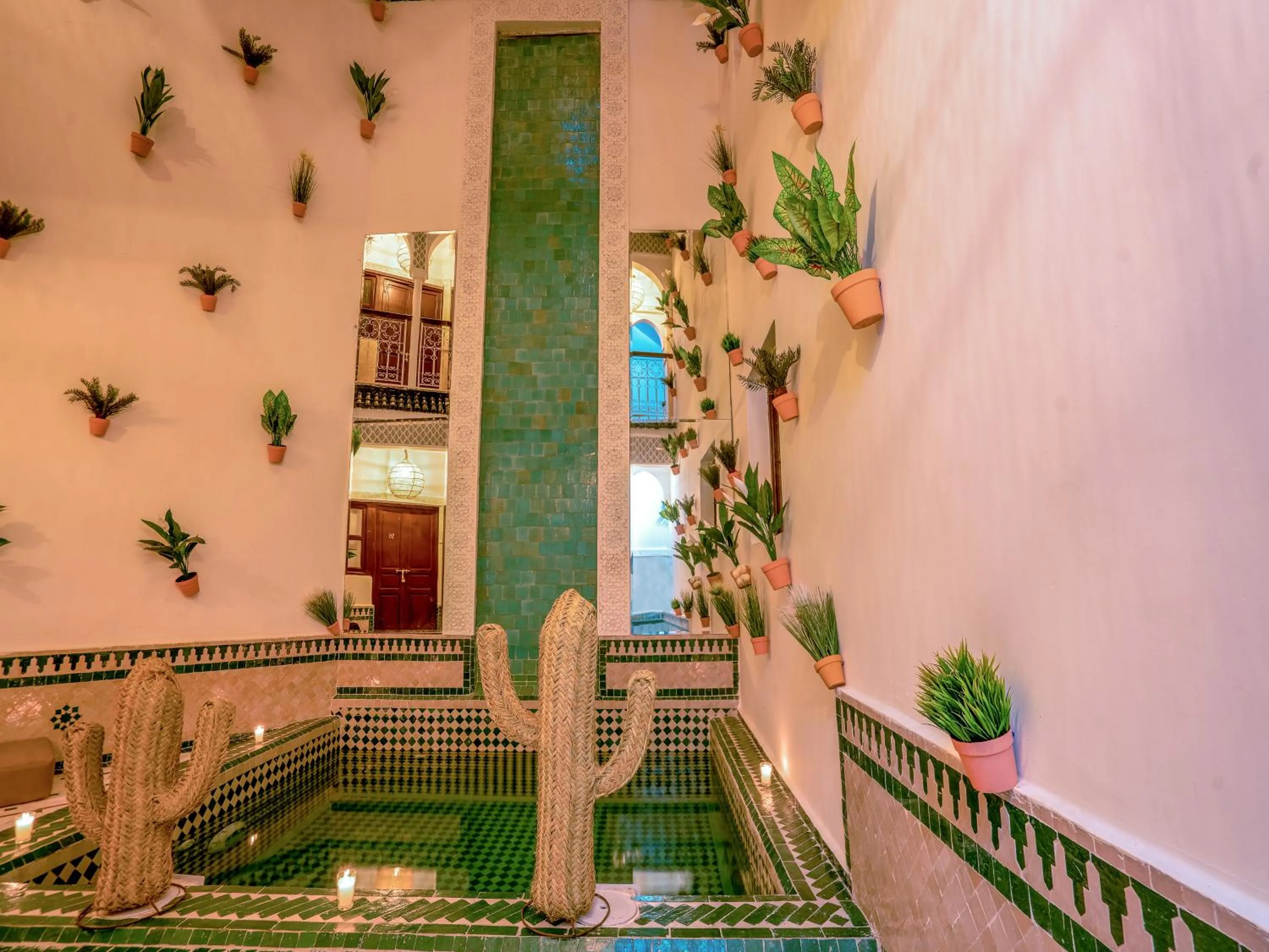 Swimming pool in Riad Art & Emotions Boutique Hotel & Spa