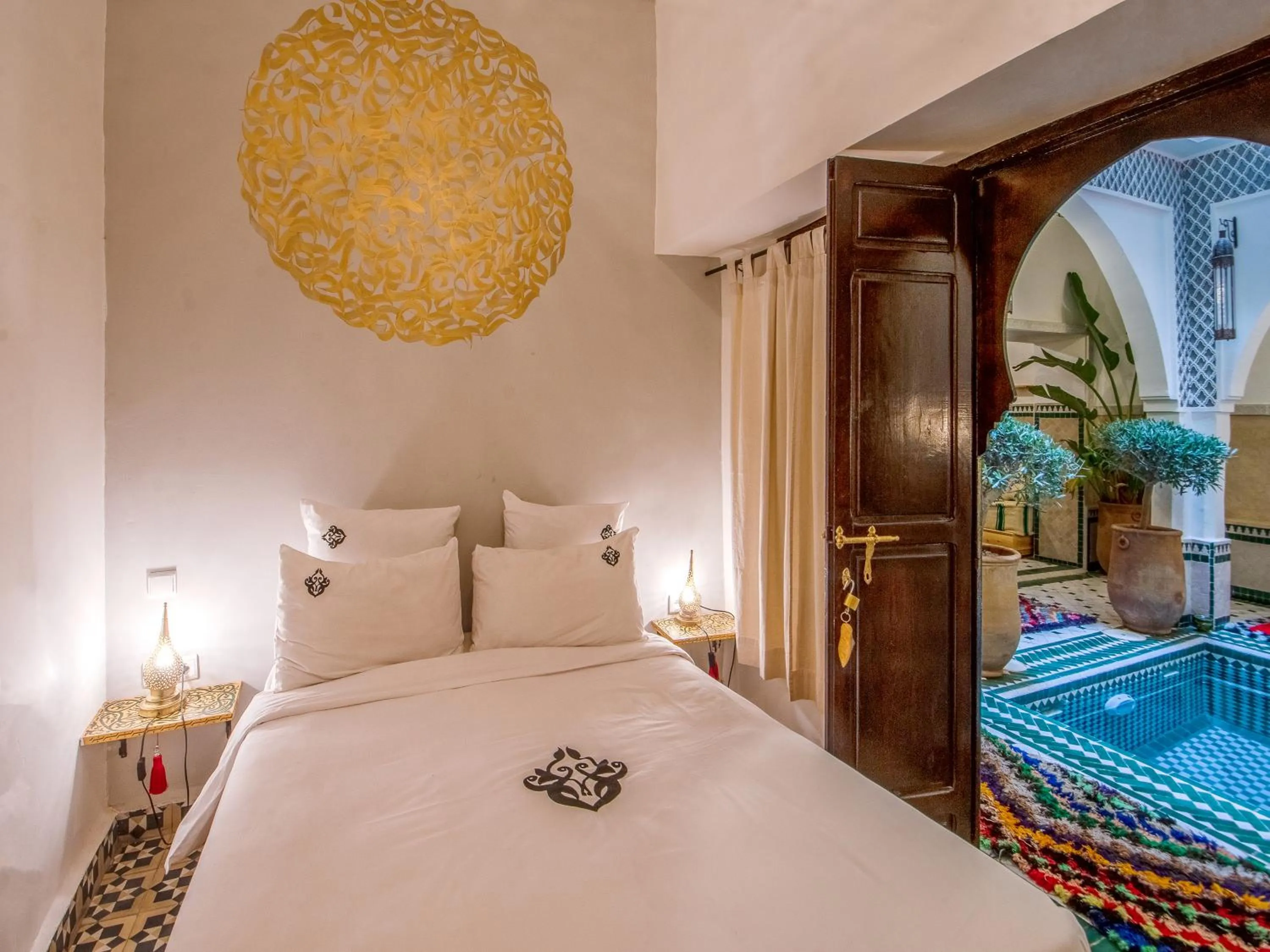 Photo of the whole room, Bed in Riad Art & Emotions Boutique Hotel & Spa