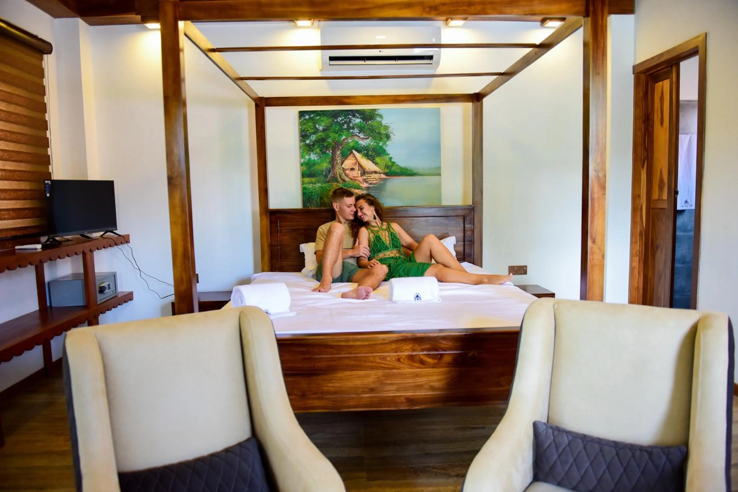 People in Cara White House