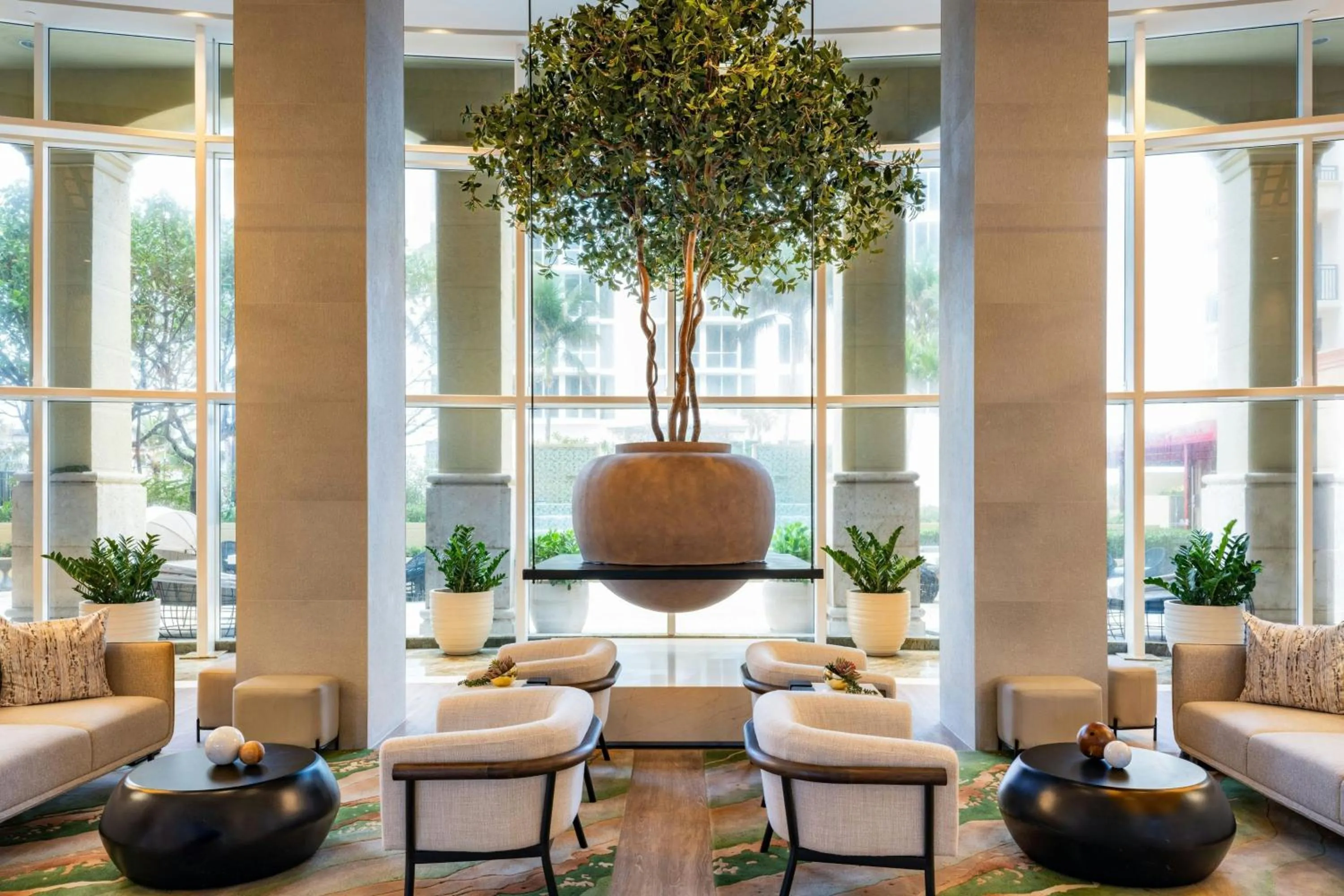 Lobby or reception in Palm Beach Marriott Singer Island Beach Resort & Spa