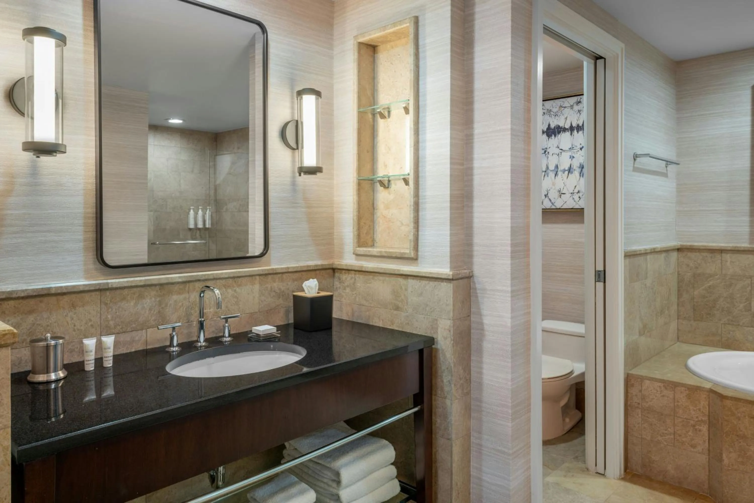 Bathroom in Palm Beach Marriott Singer Island Beach Resort & Spa