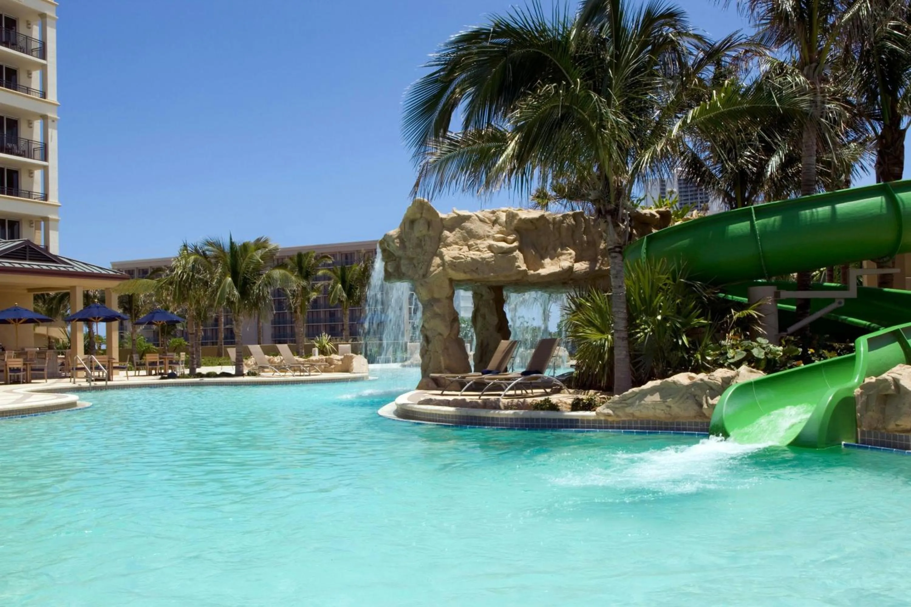Swimming pool in Palm Beach Marriott Singer Island Beach Resort & Spa