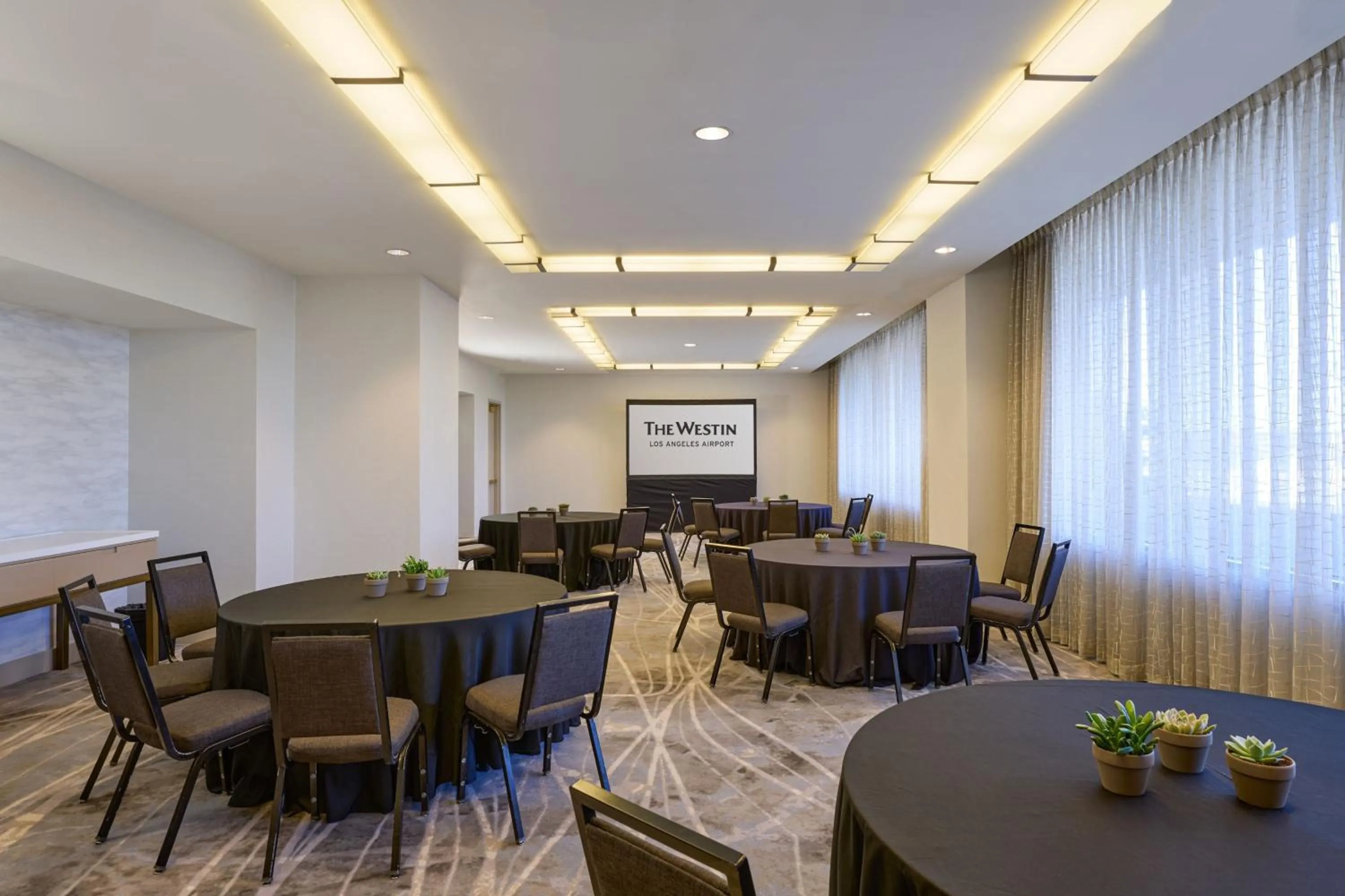 Meeting/conference room in The Westin Los Angeles Airport