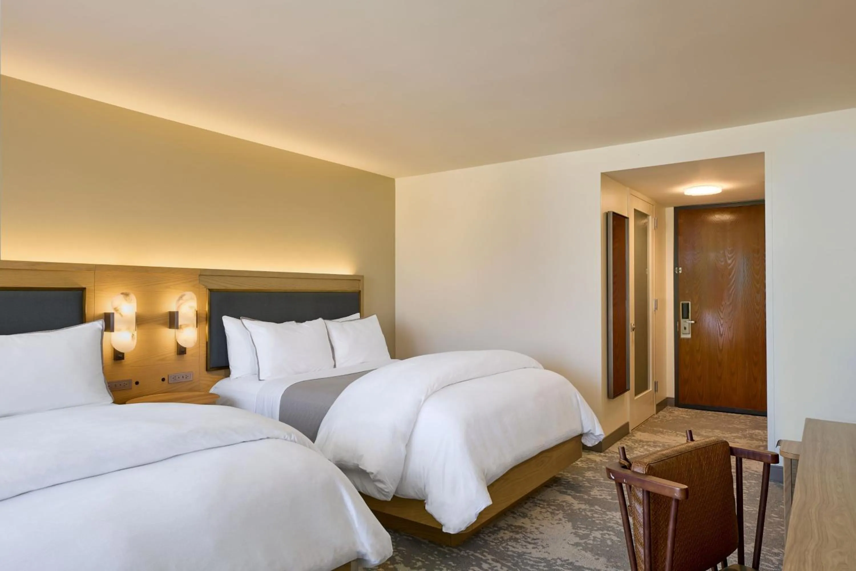 Photo of the whole room, Bed in The Westin Los Angeles Airport