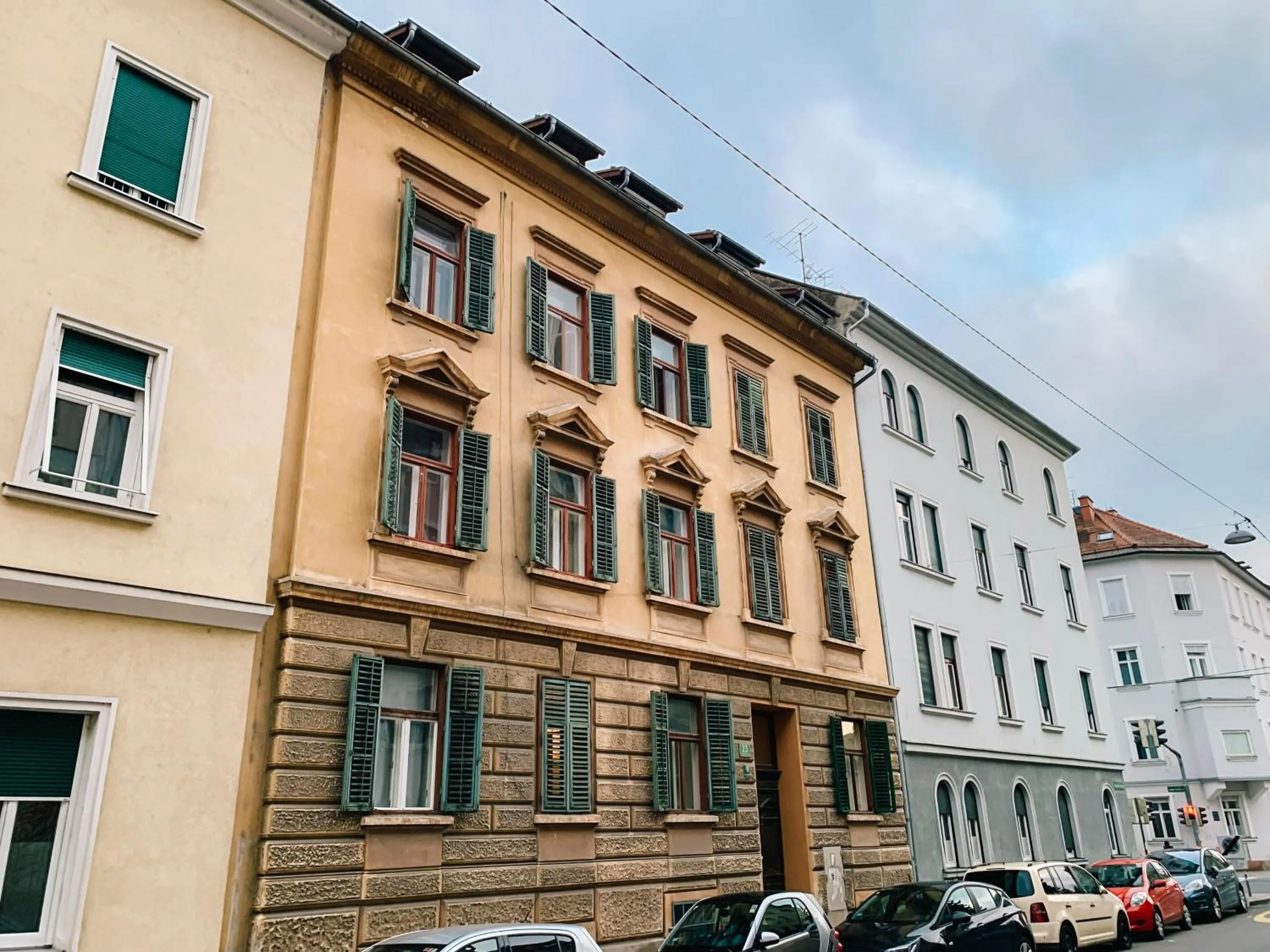 Property building in Charming City Apartment - by Nahuen Suites
