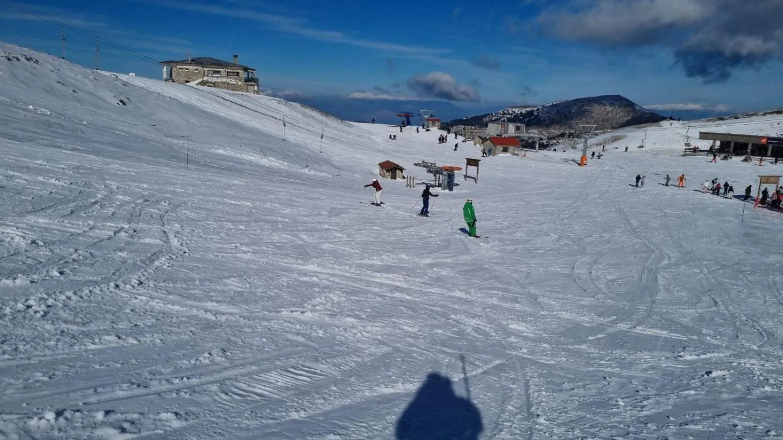 Skiing in Villa Vager