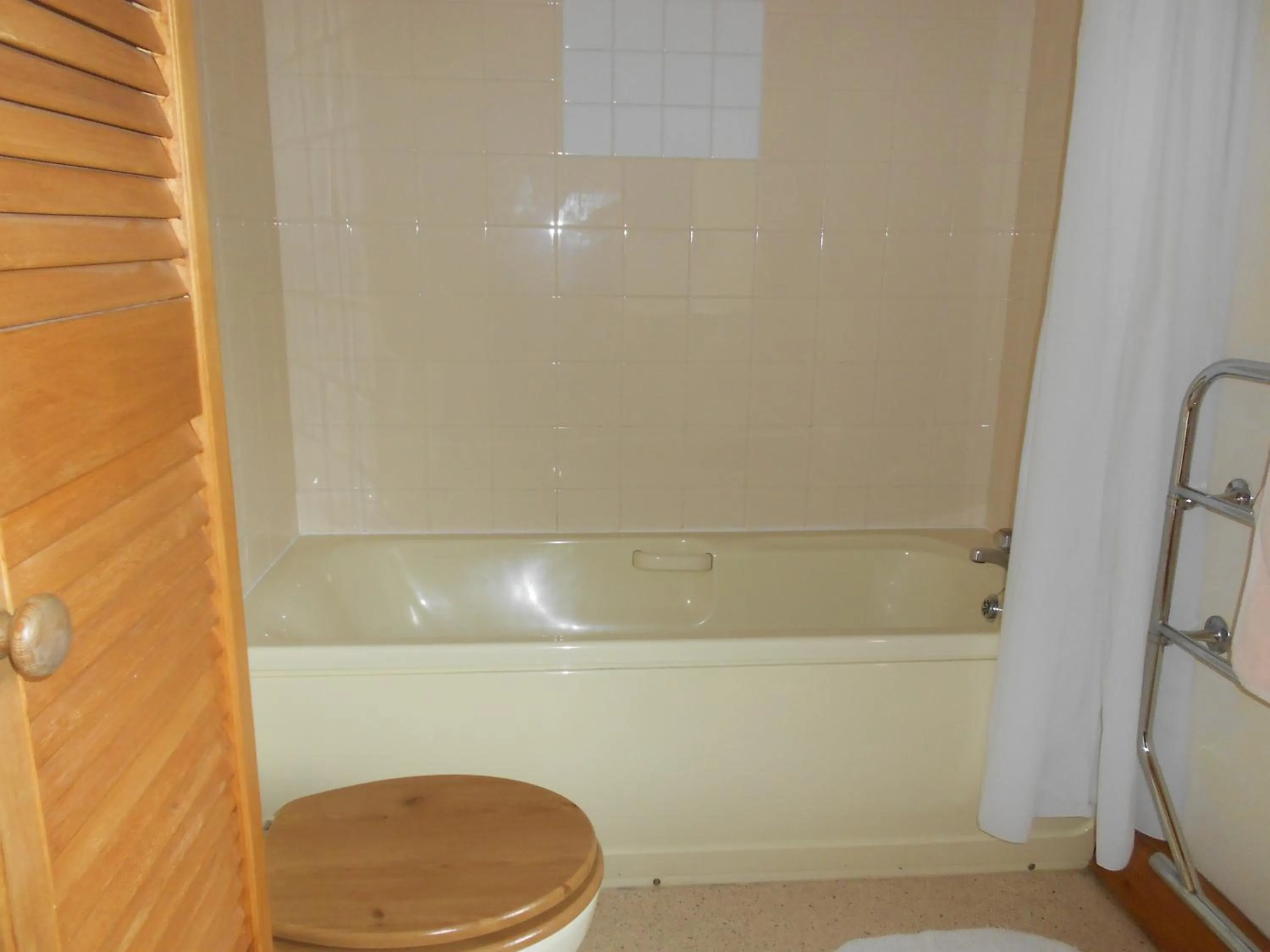 Bathroom in Churchwood Valley