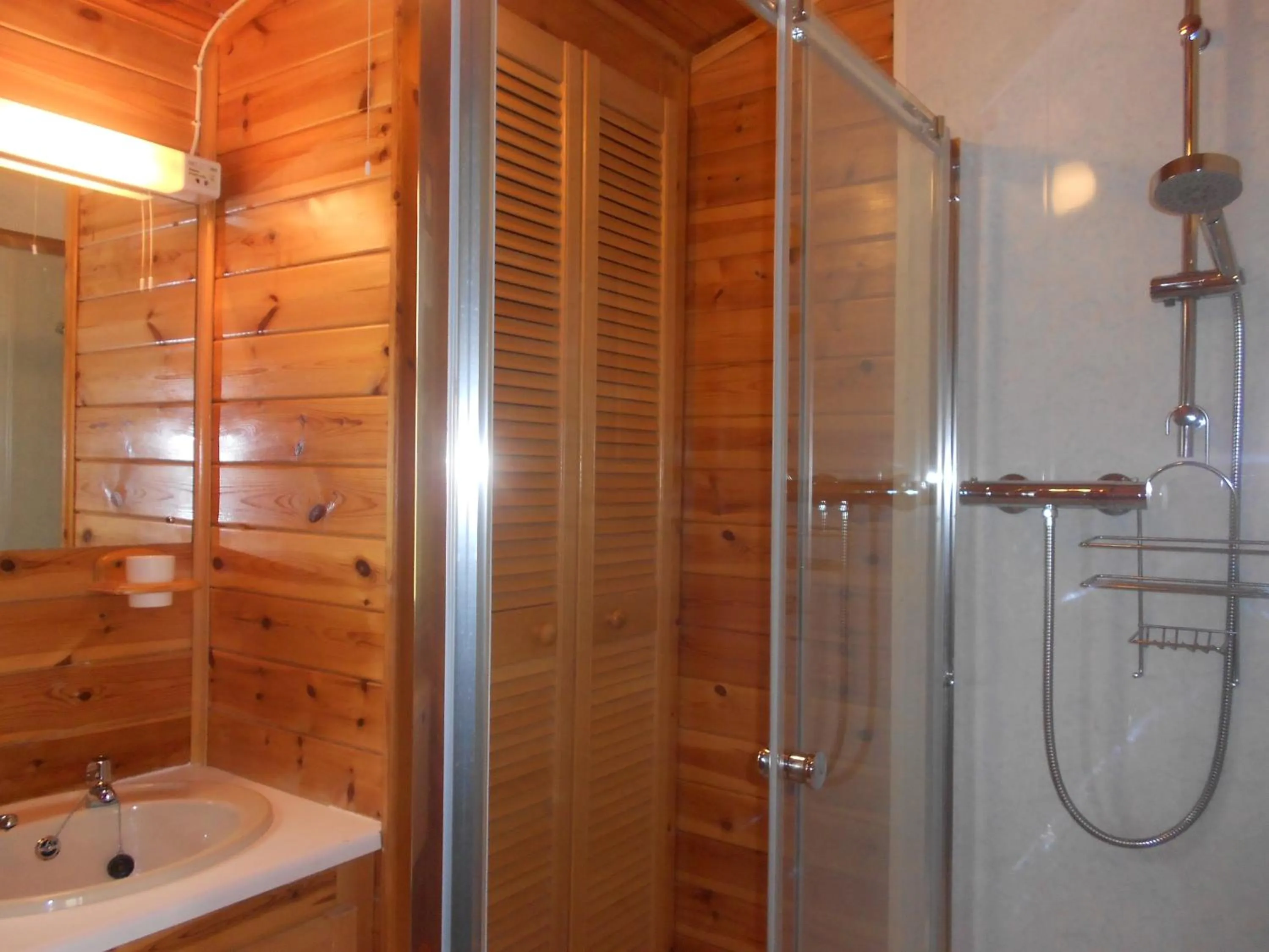 Bathroom in Churchwood Valley